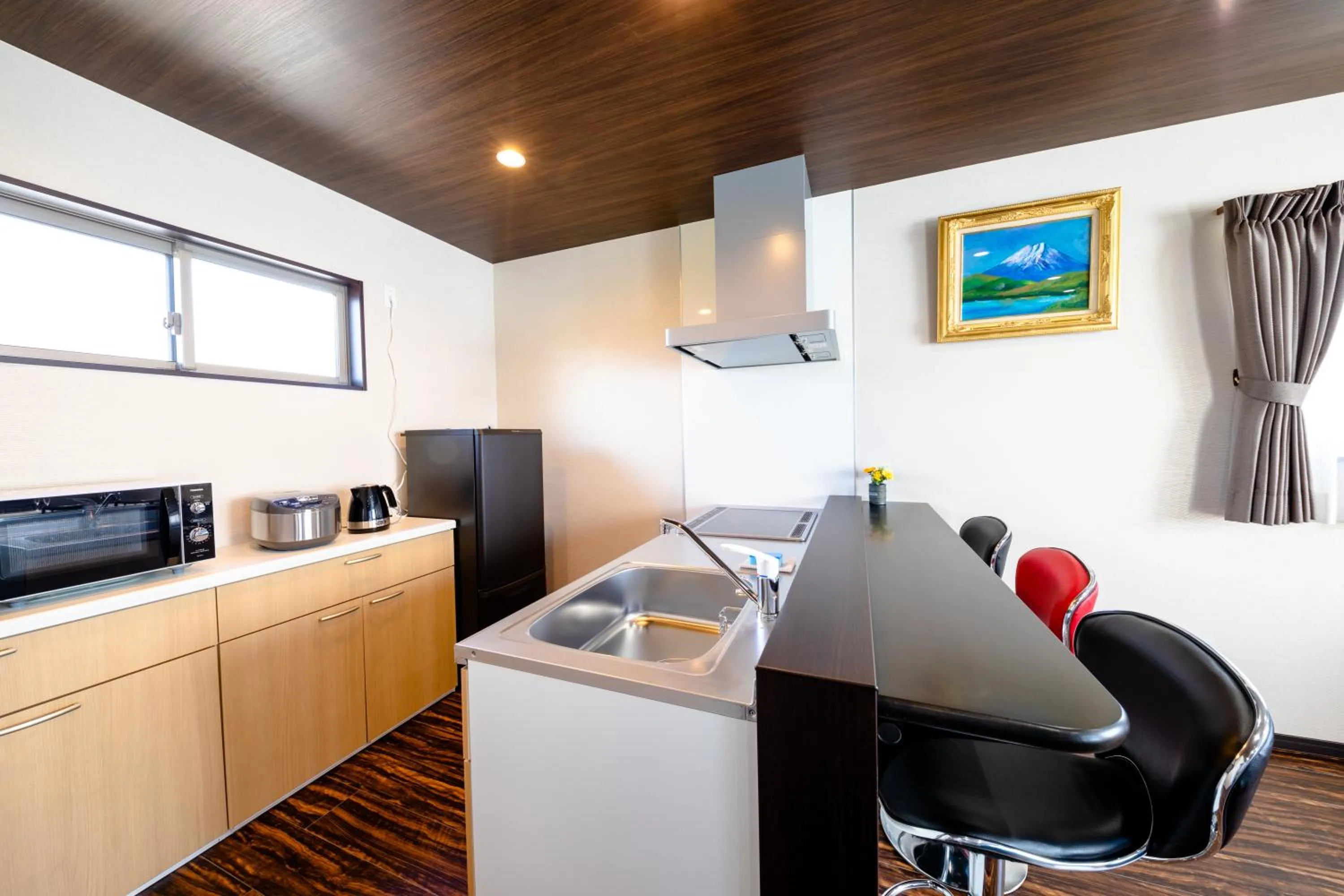 Kitchen or kitchenette in 22 ORIYA Mt Fuji -錦NISHIKI-