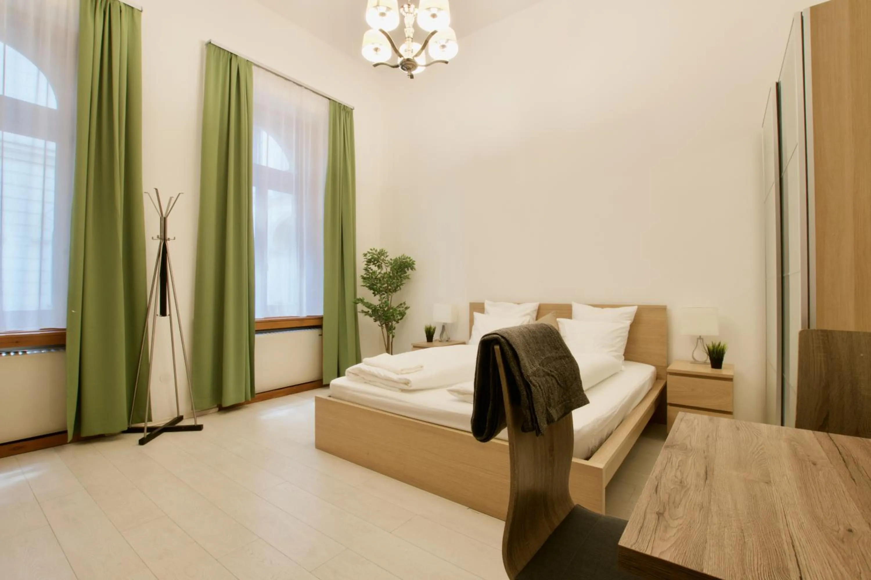 Deluxe Apartment in St. King 1 by Hi5 Apartments