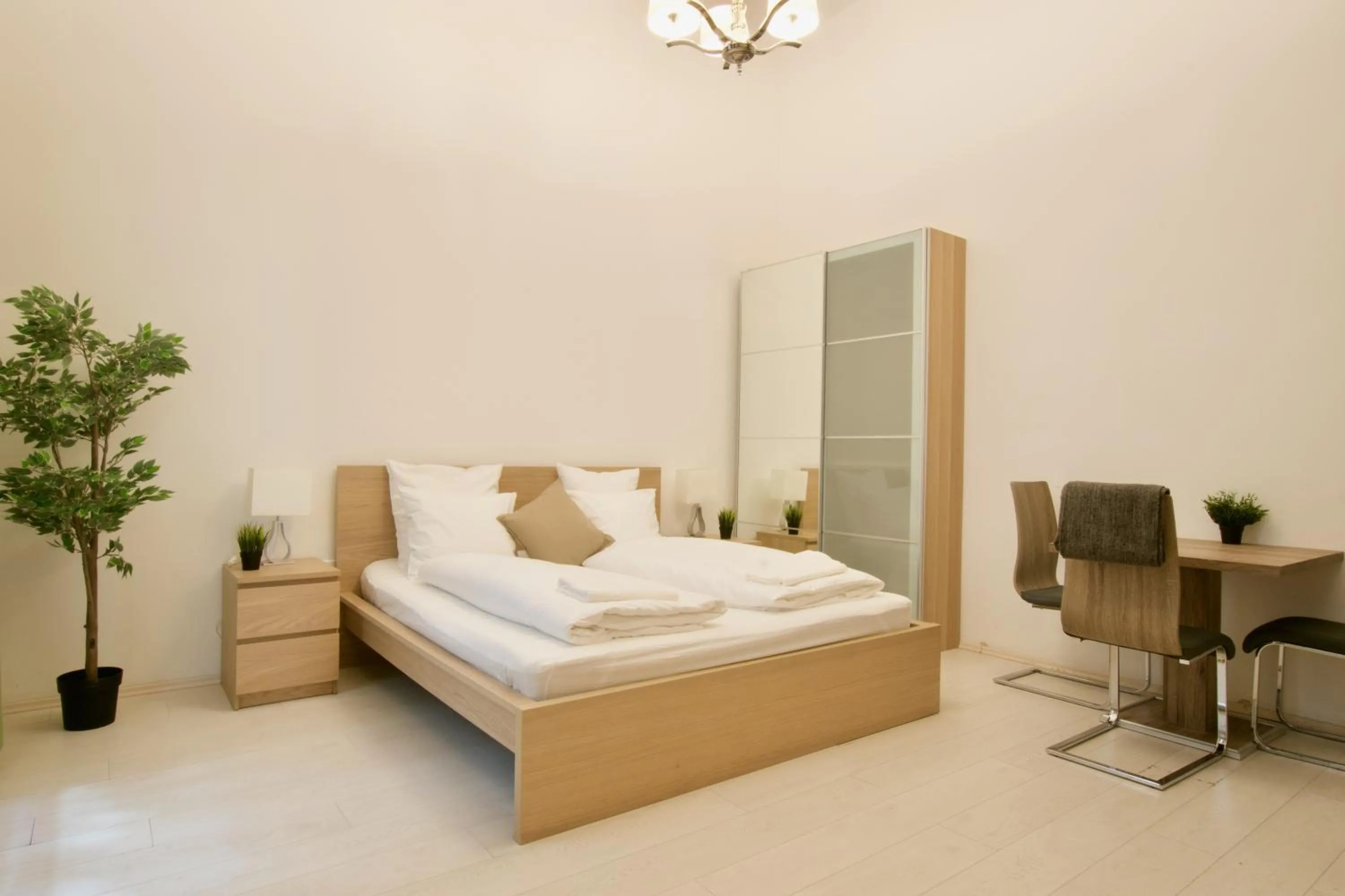 Studio Apartment in St. King 1 by Hi5 Apartments