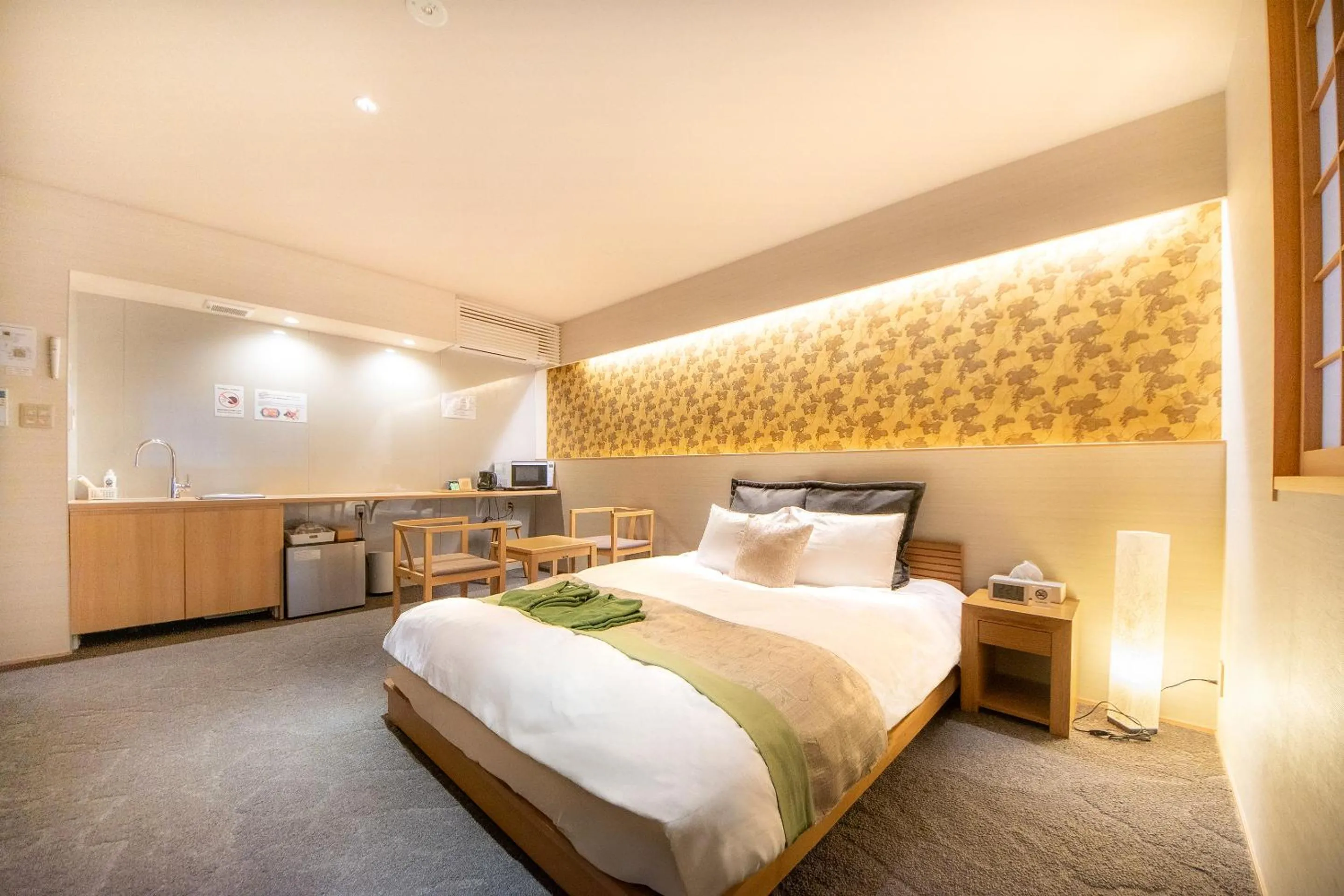 Bed in Hotel Naranohamori