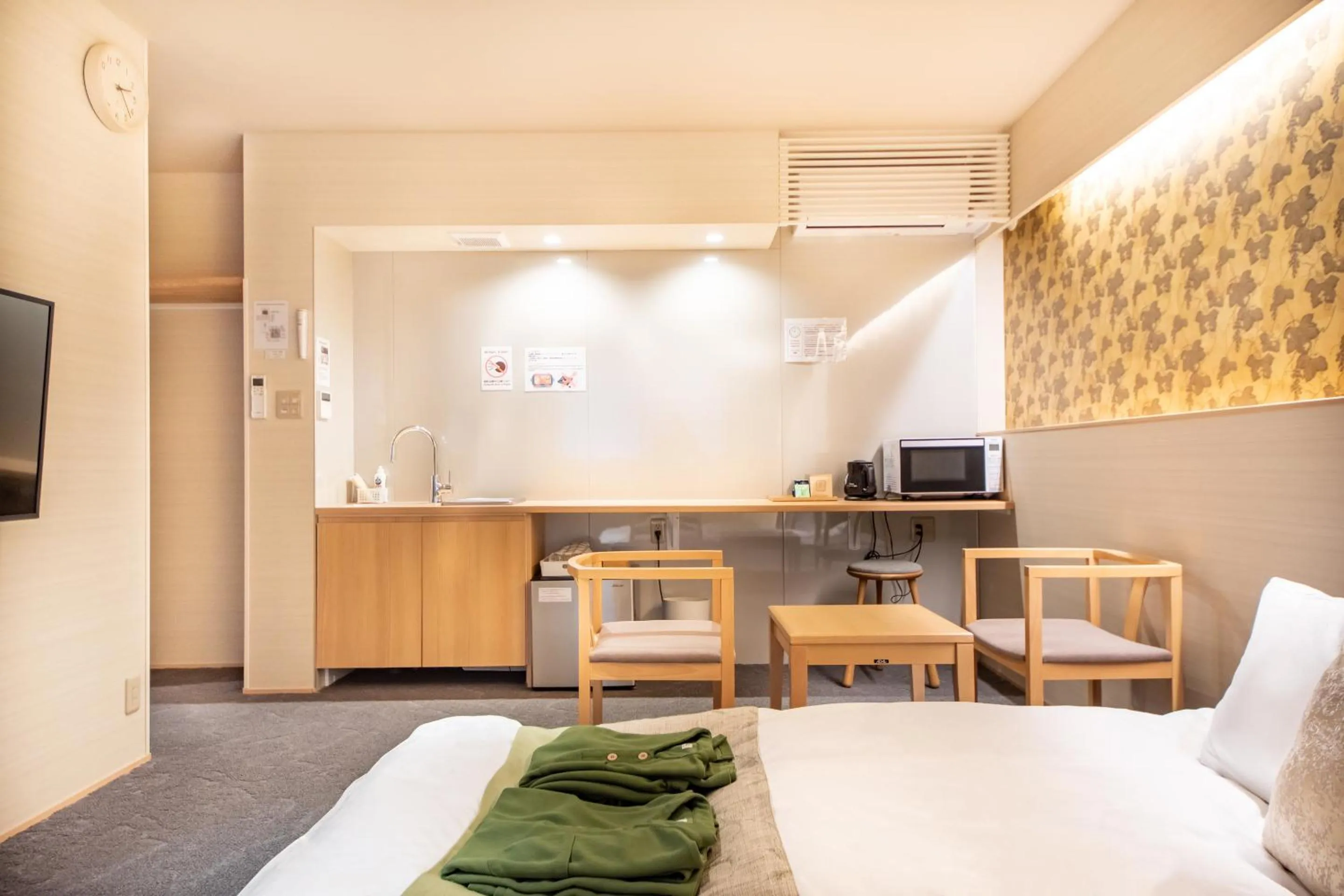 Bed in Hotel Naranohamori