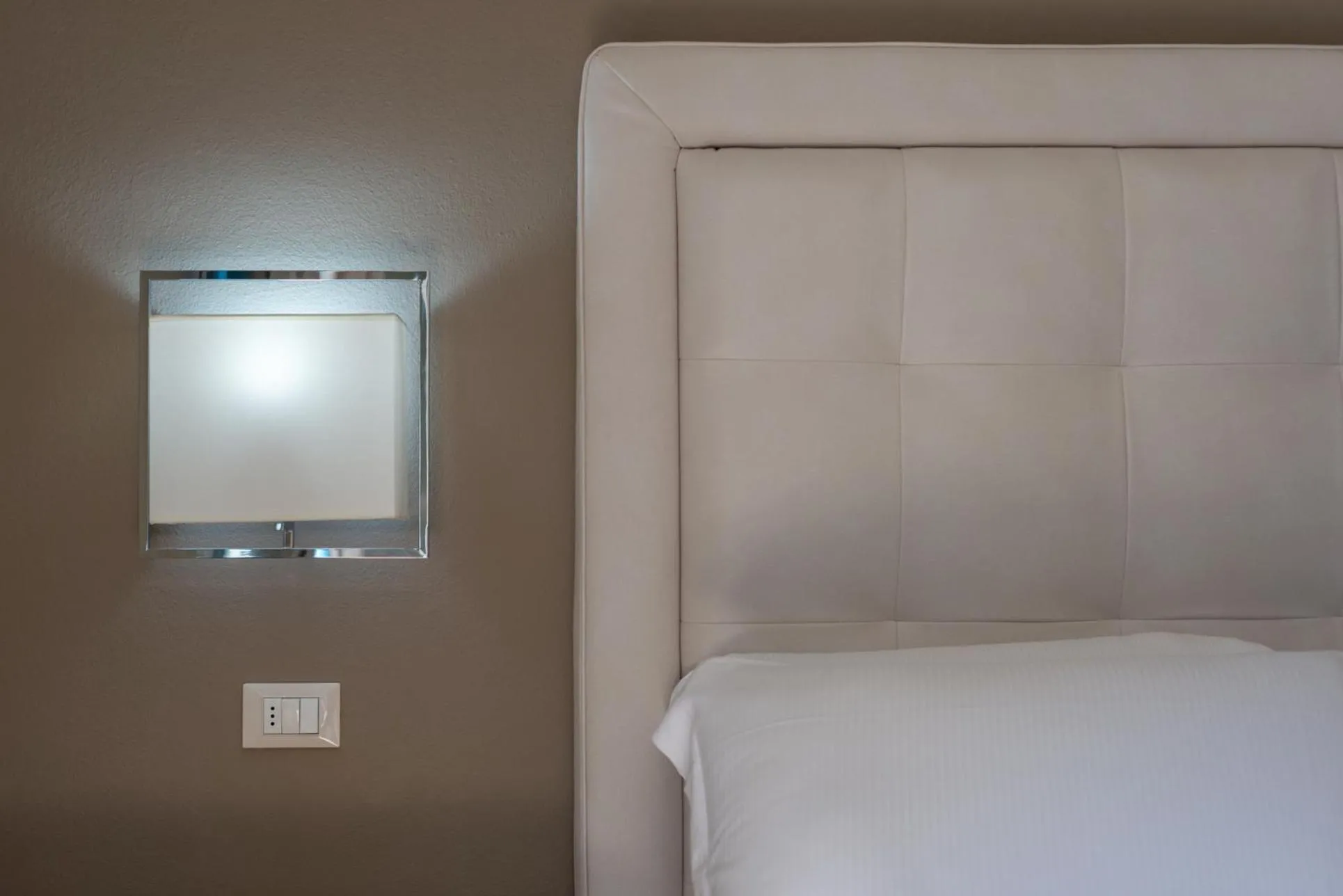 Bedroom, Bed in Hotel Villa Bolgheri