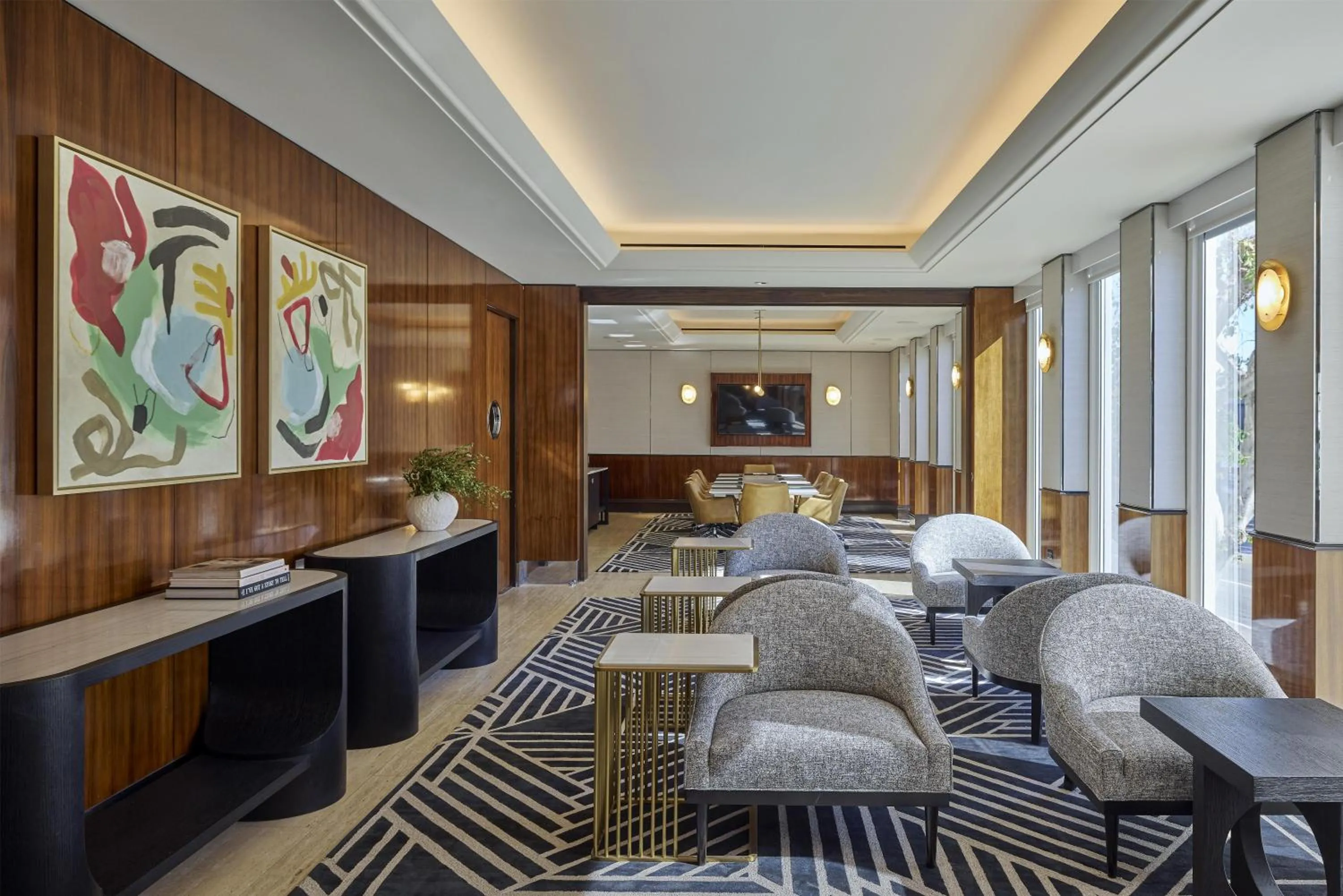 Meeting/conference room in Cameo Beverly Hills