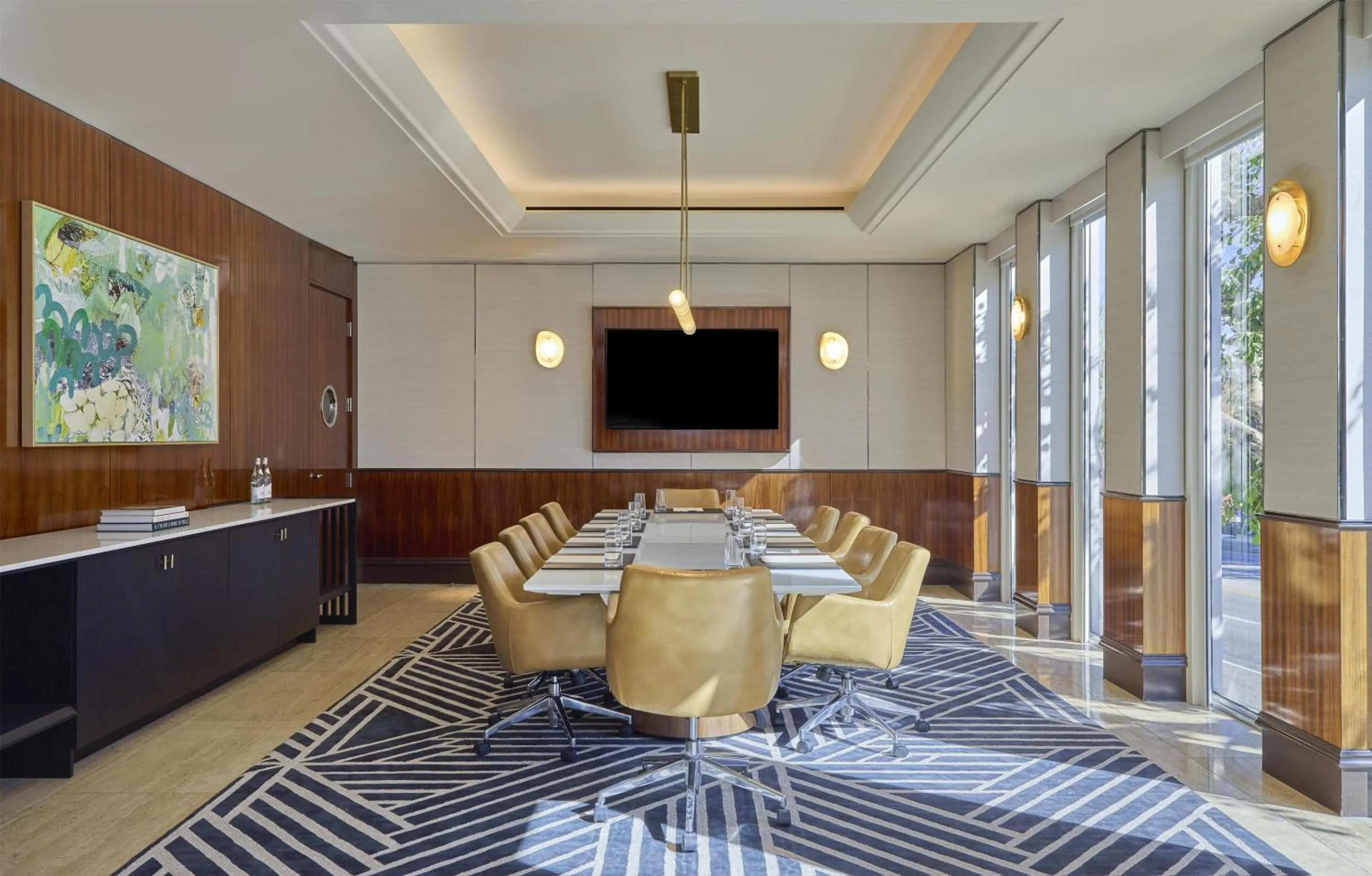 Meeting/conference room in Cameo Beverly Hills