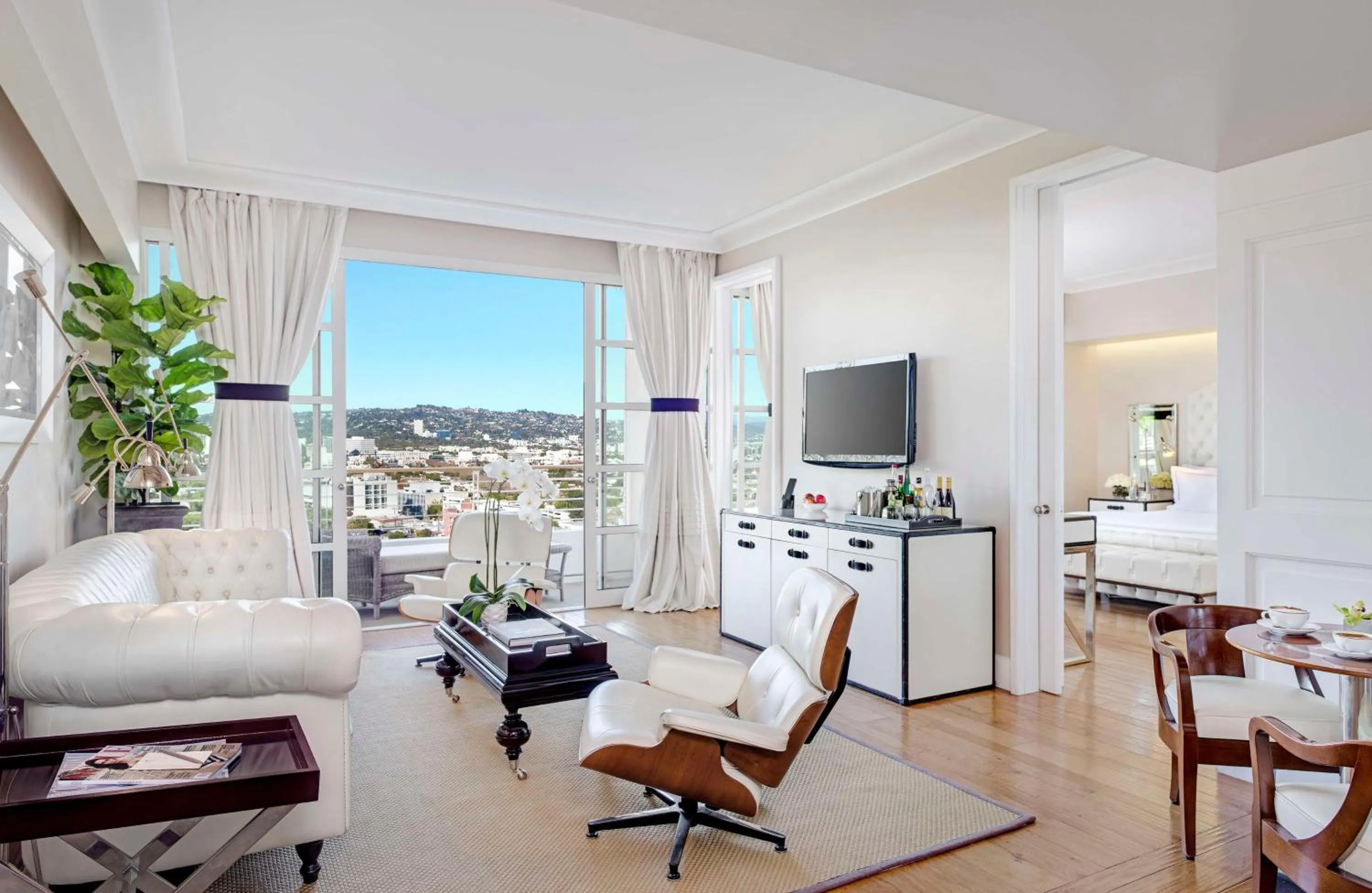 Living room in Cameo Beverly Hills