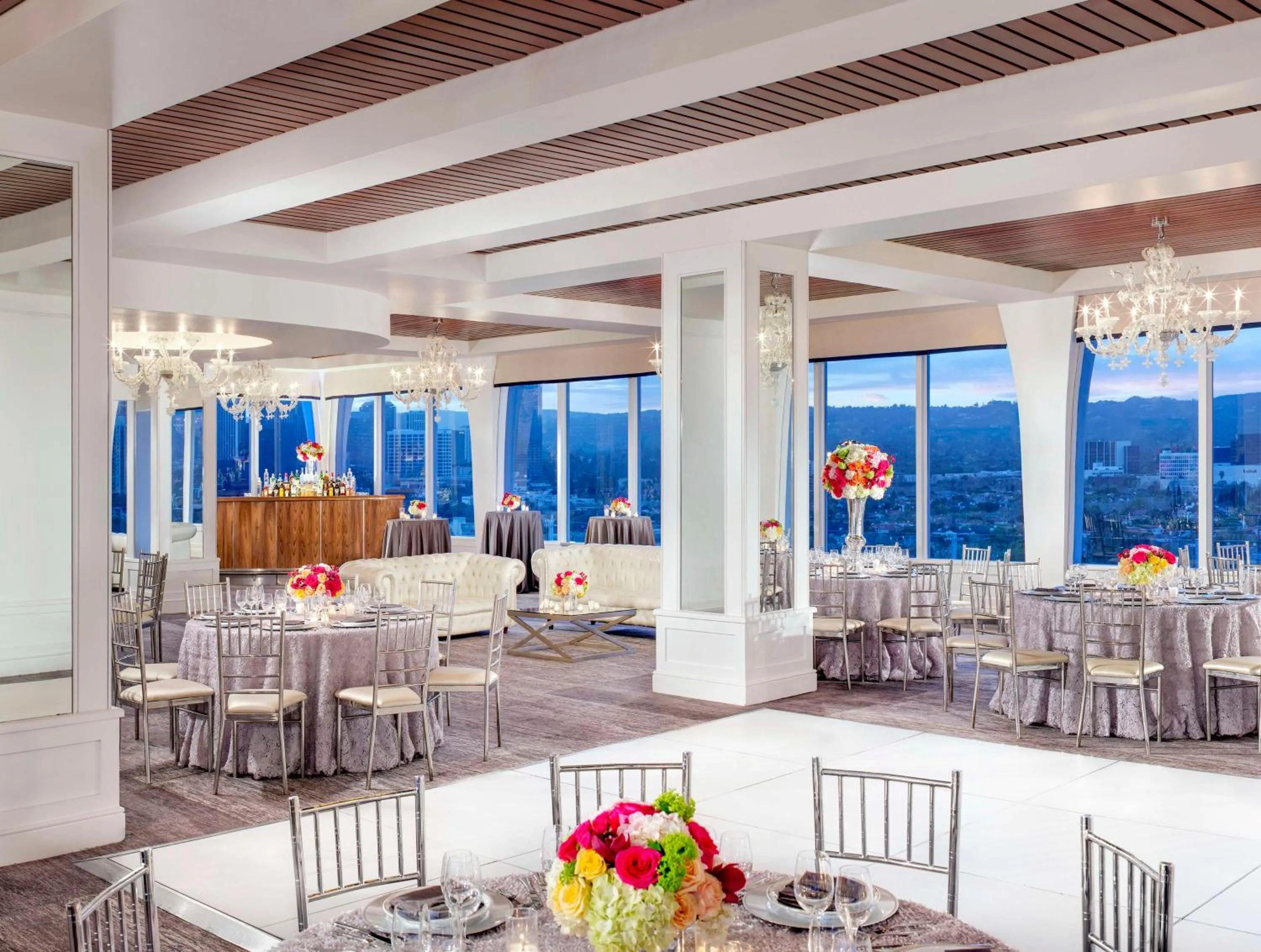 Meeting/conference room in Cameo Beverly Hills