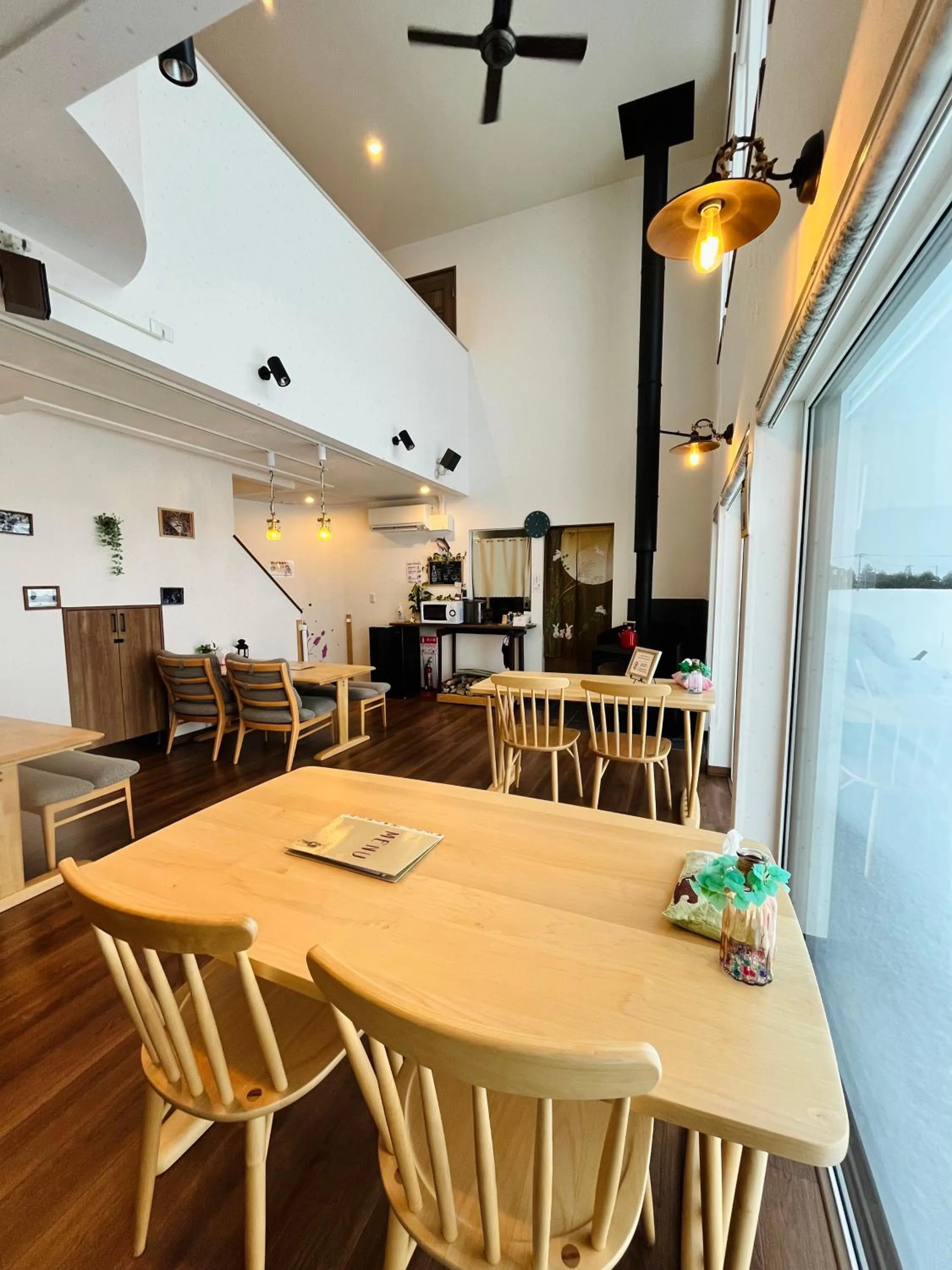 Coffee/tea facilities in Shooting Star the Bed & Breakfast