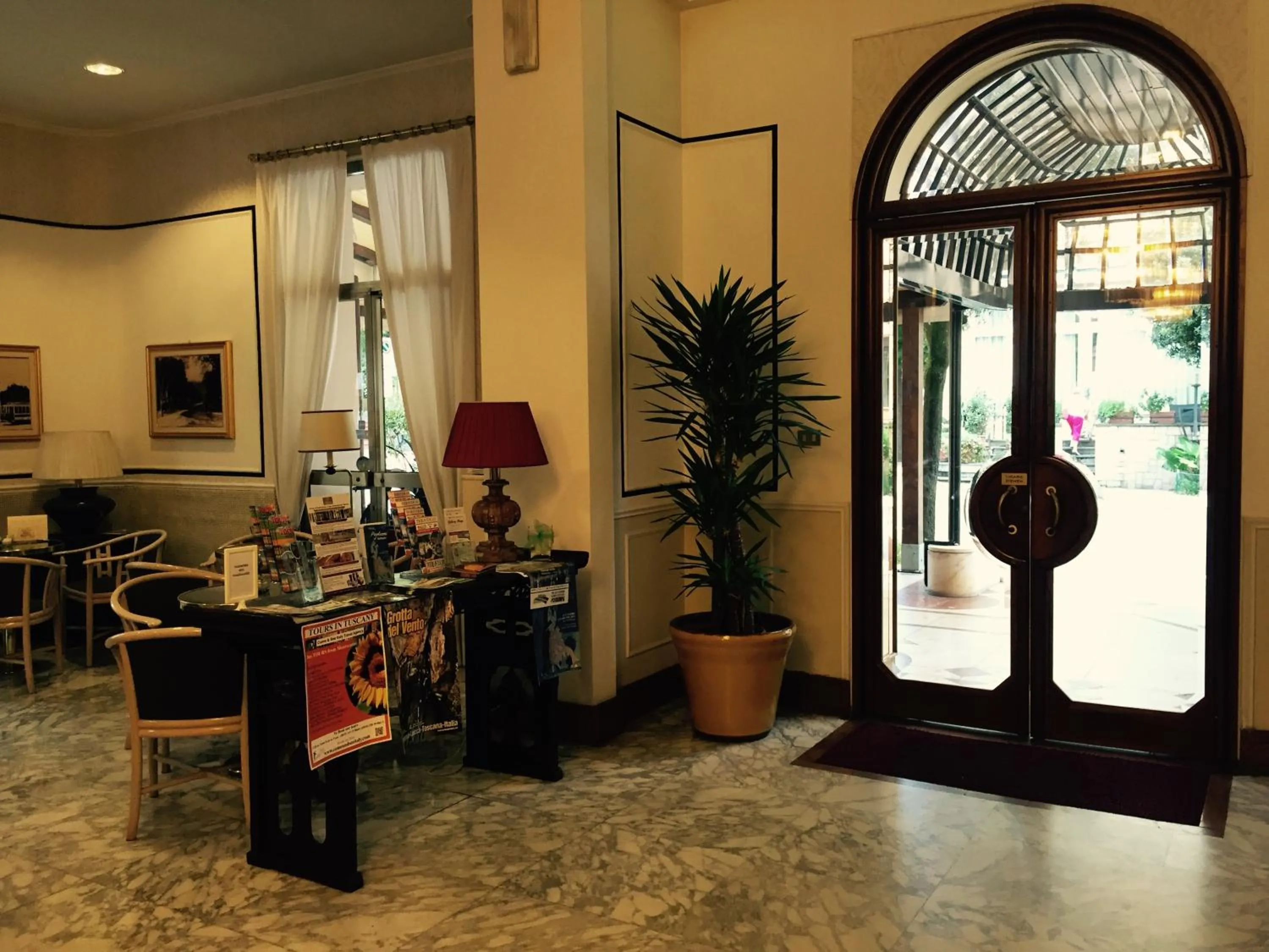 Lobby or reception in Hotel Biondi