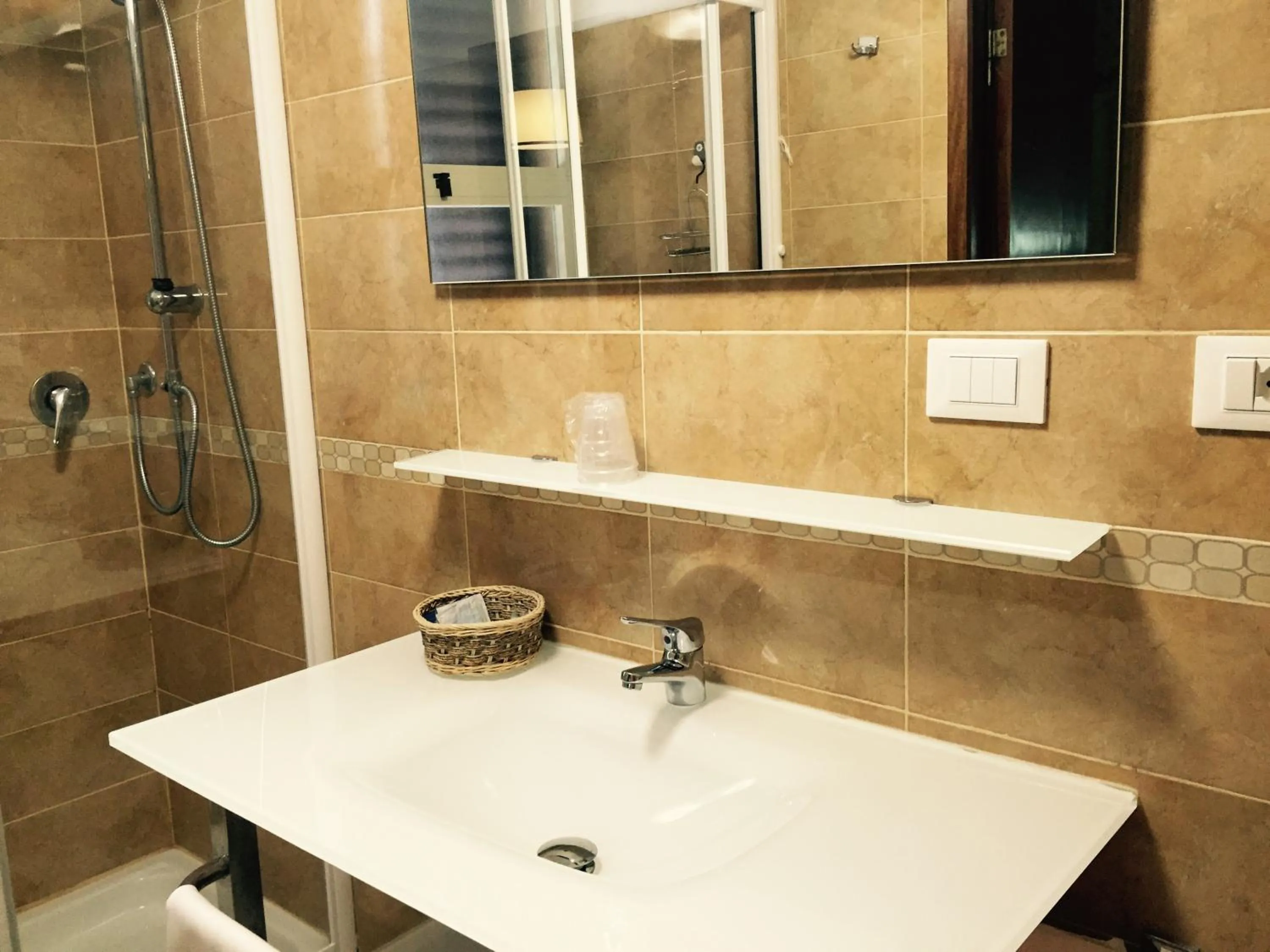 Bathroom in Hotel Biondi