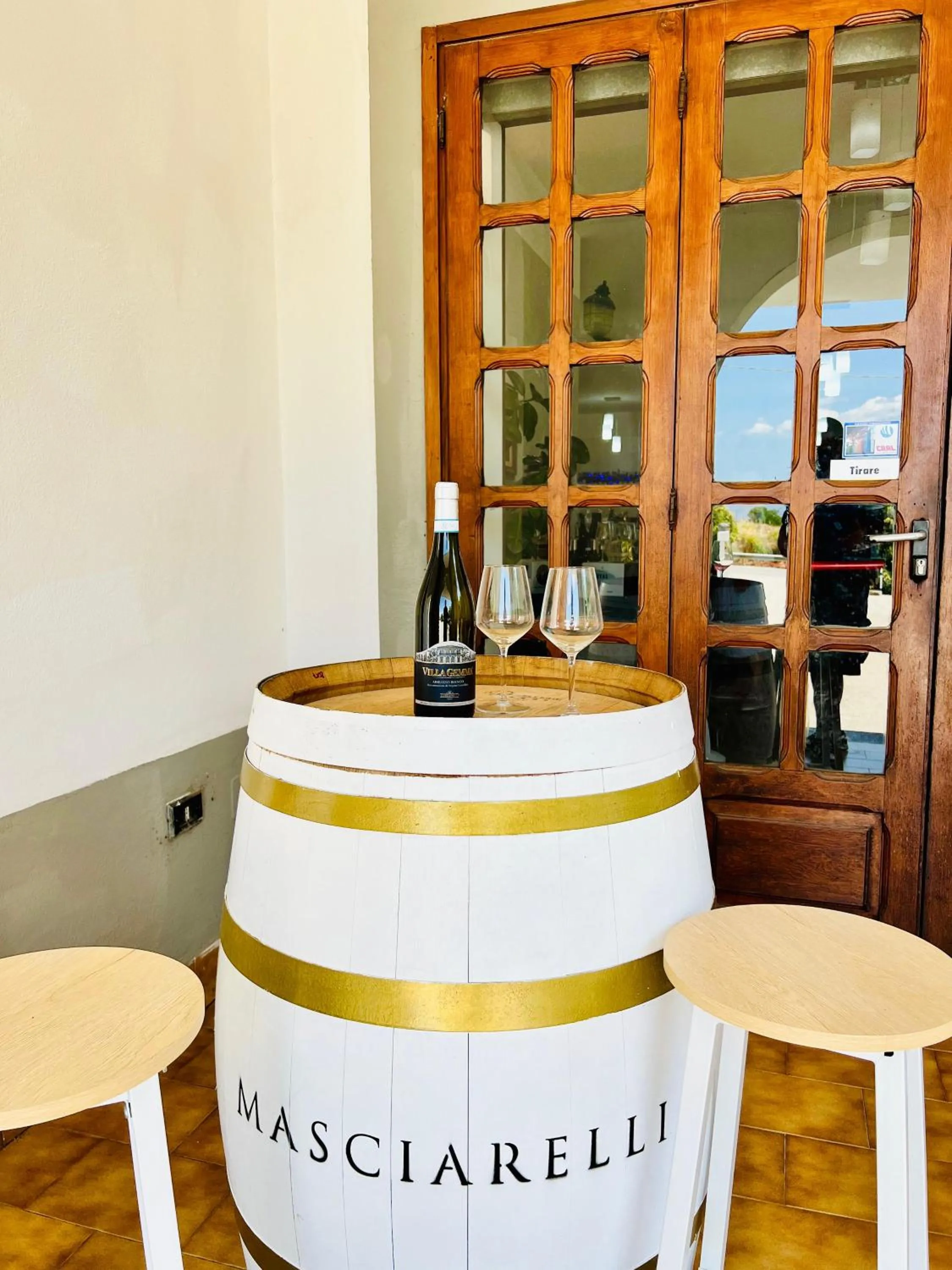 Food and drinks in Hotel Paradiso