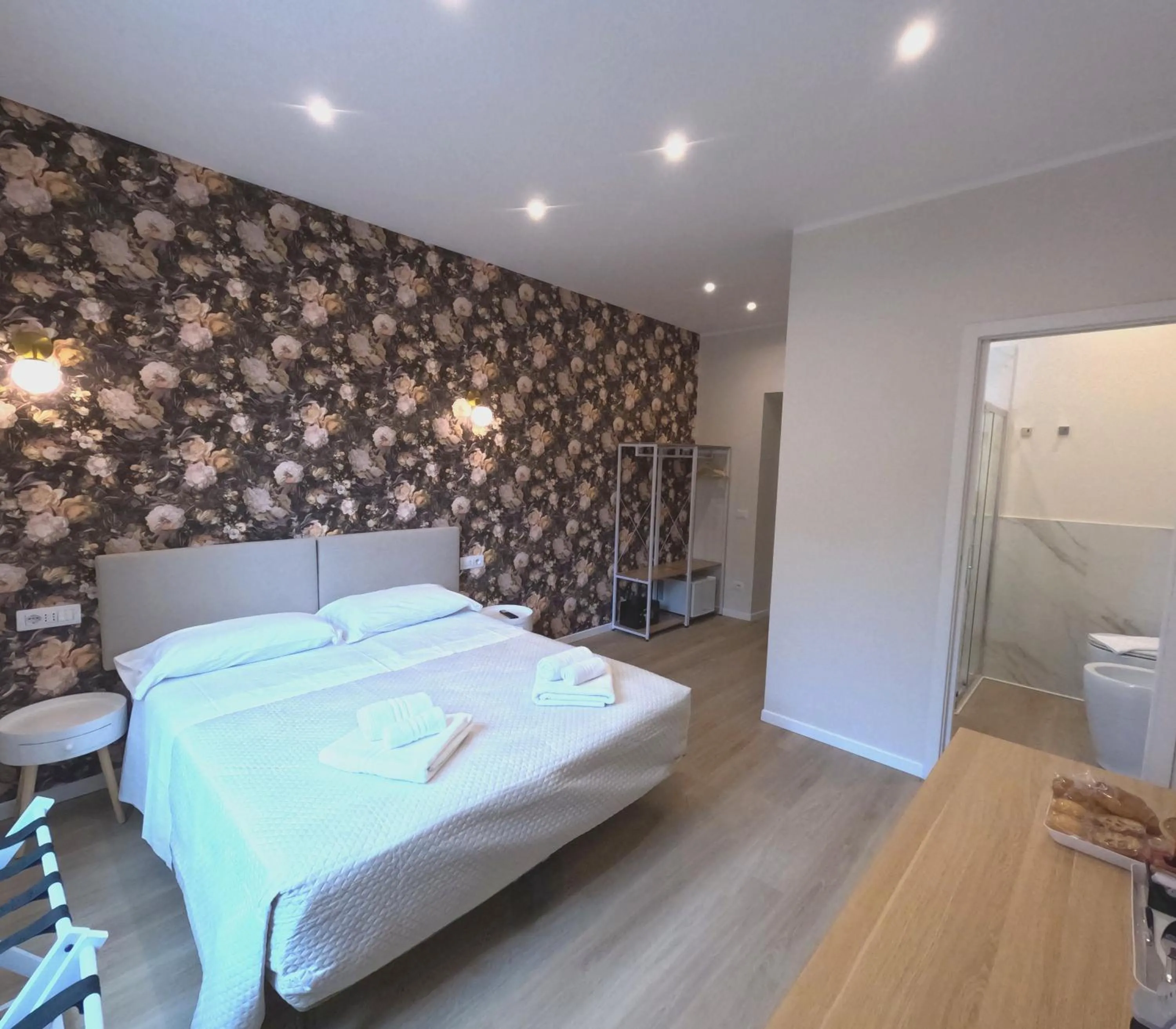 Bedroom, Bed in B&B Aurelia Garden Rooms