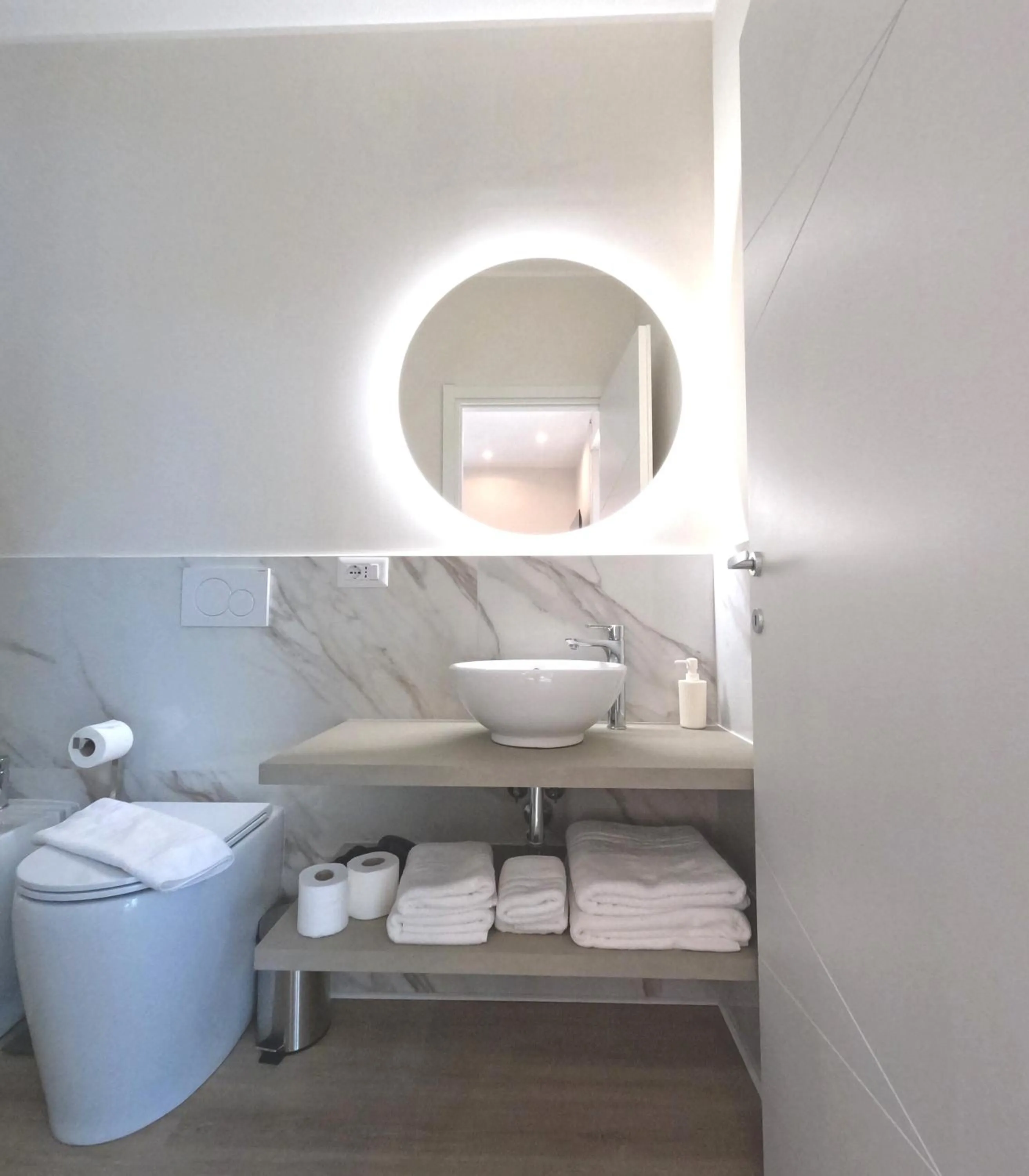 Toilet in B&B Aurelia Garden Rooms