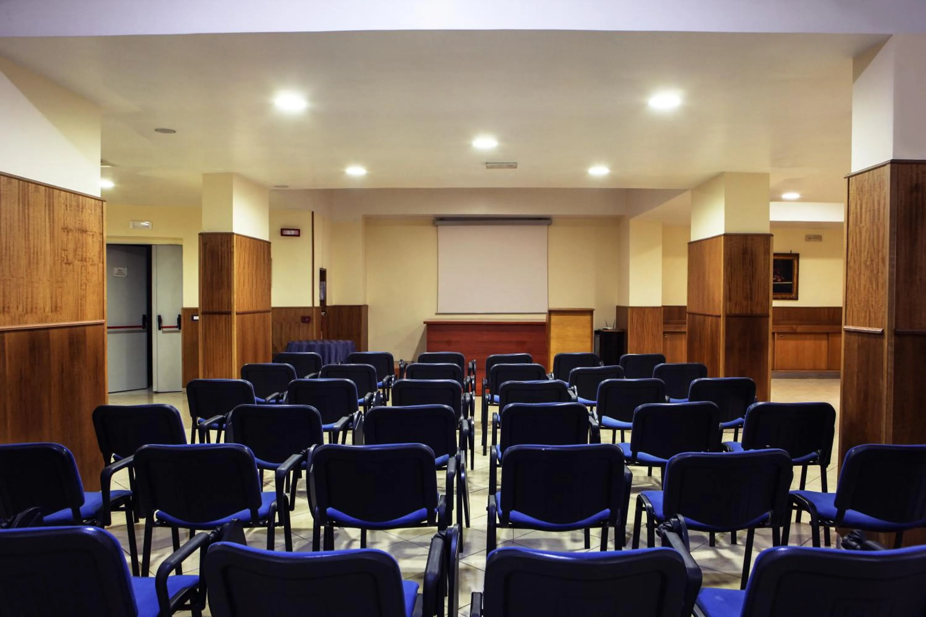 Meeting/conference room in Hotel Max