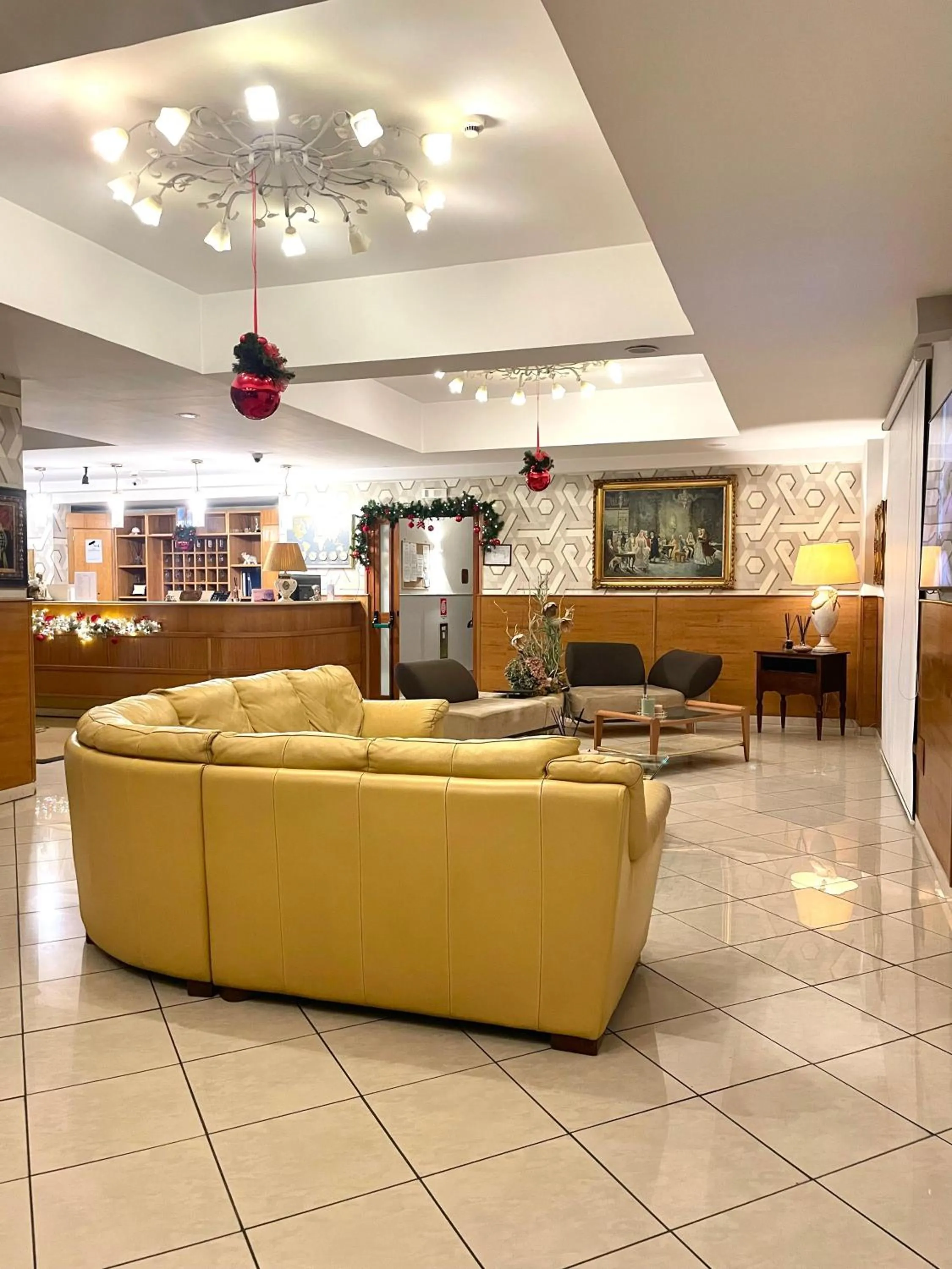 Lobby or reception in Hotel Max