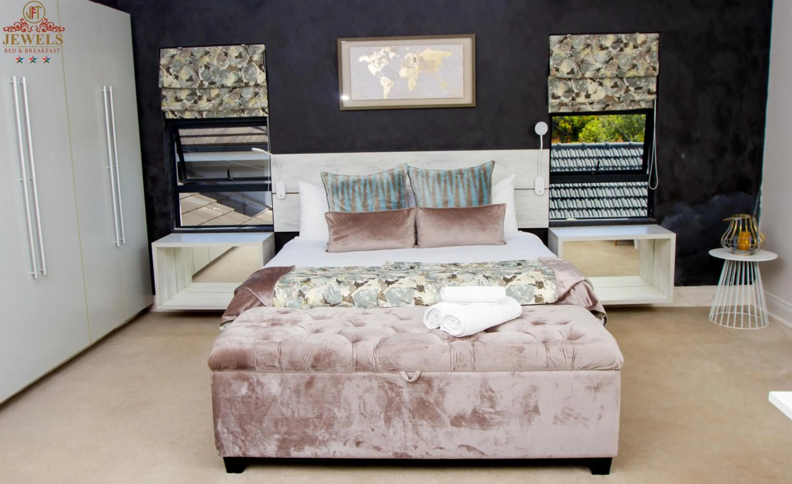 Bed in JFT Jewels Guest House