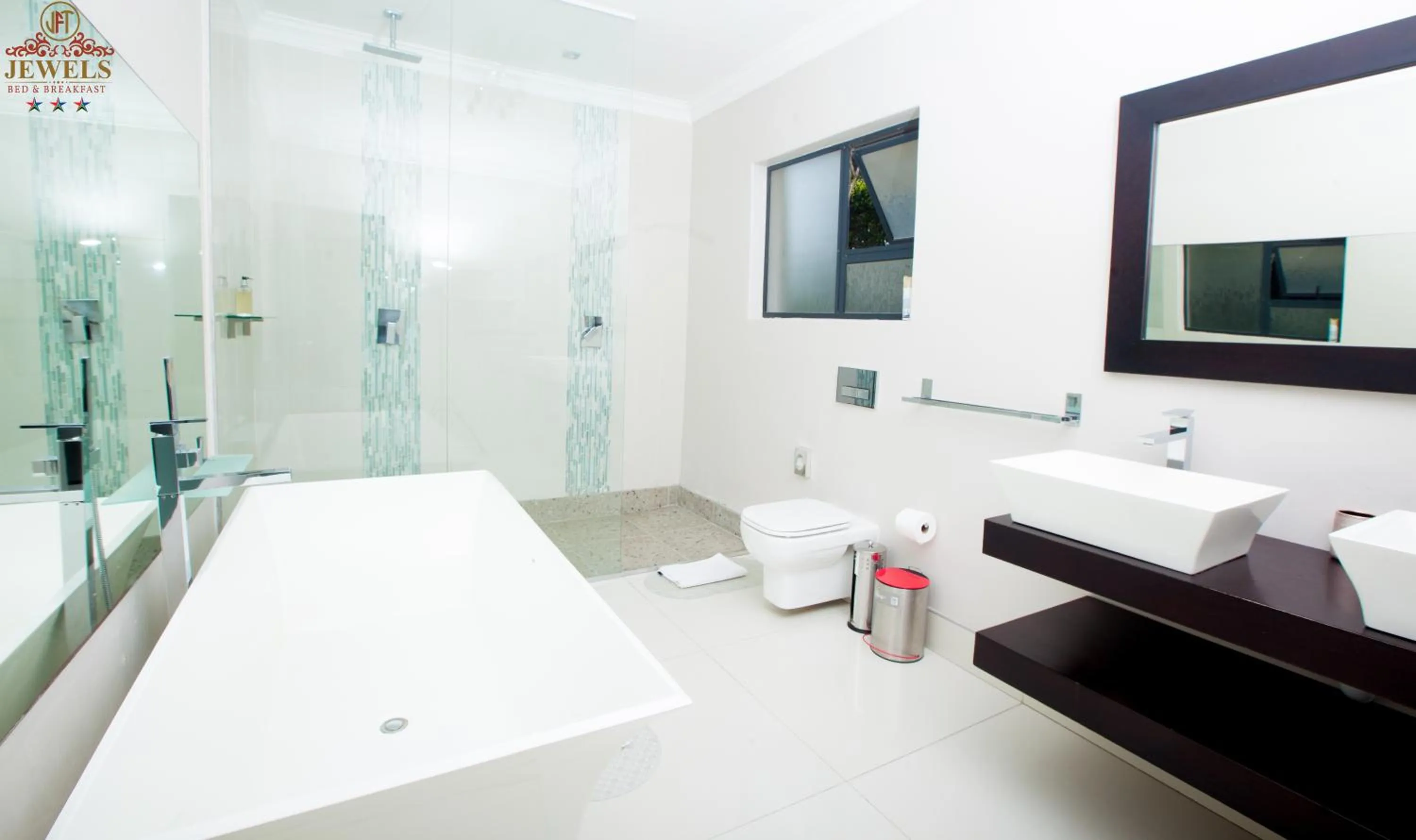 Shower, Bed in JFT Jewels Guest House