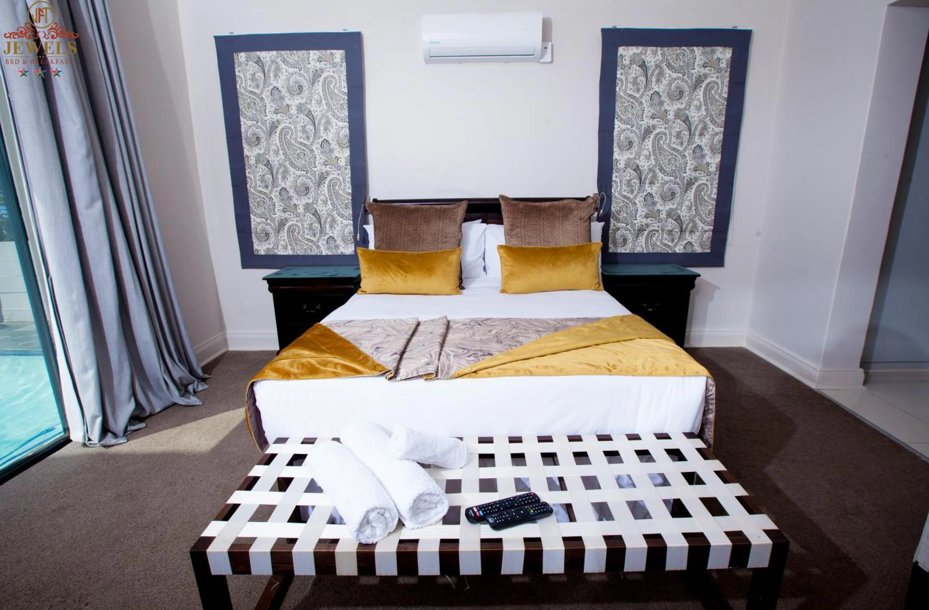 Bed in JFT Jewels Guest House