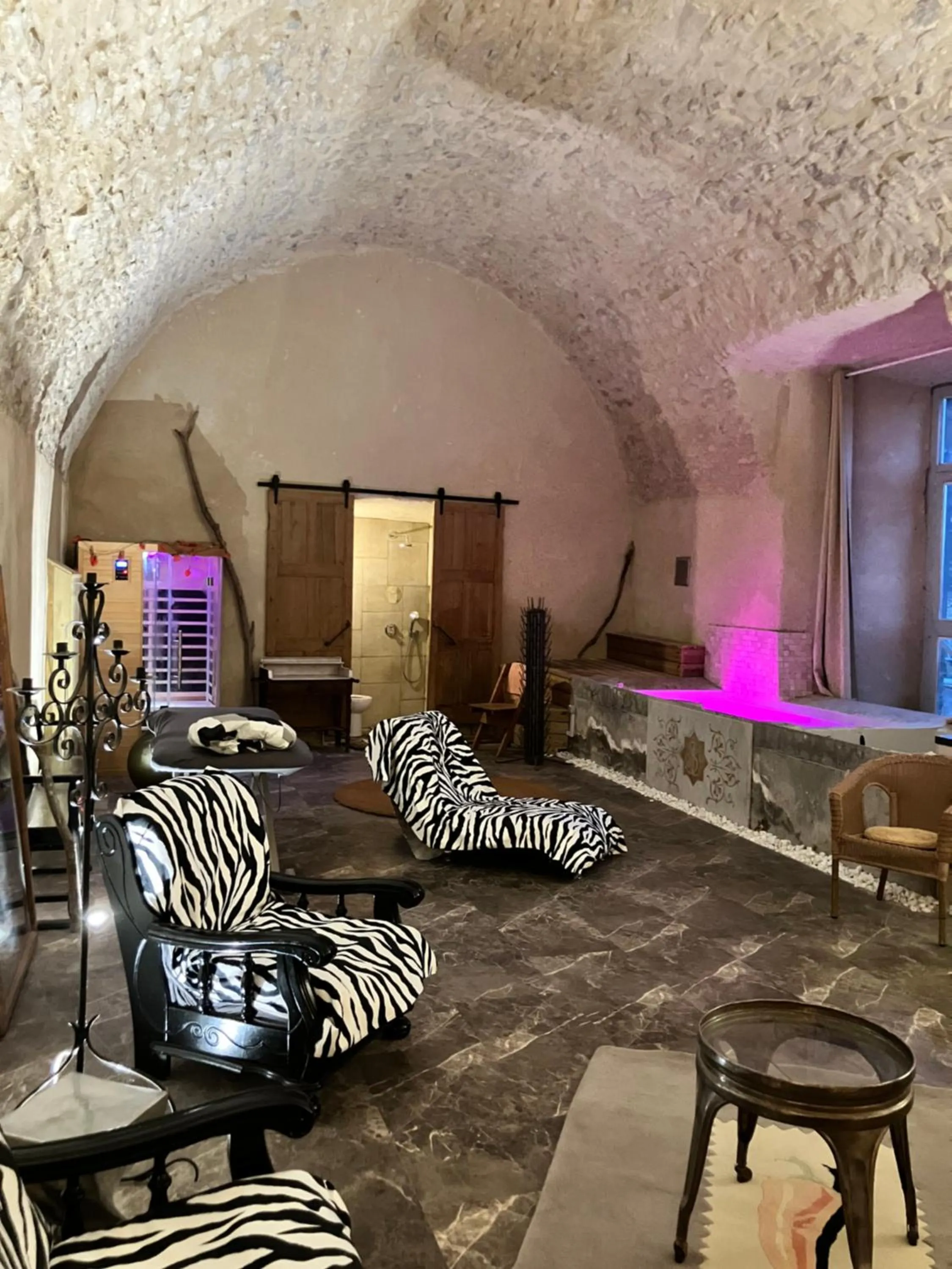 LES JARDINS DE LA CATHÉDRALE chambres d Hôtes gîte de groupe