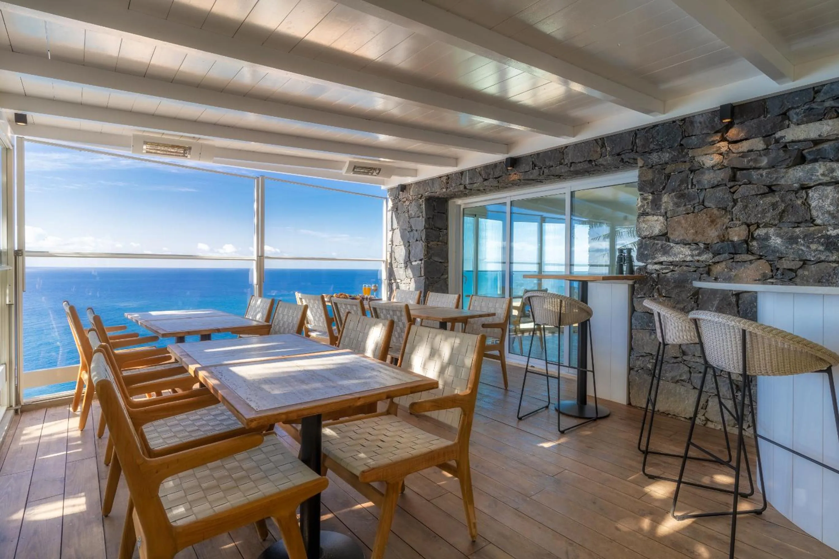 Restaurant/places to eat in Escarpa - The Madeira Hideaway