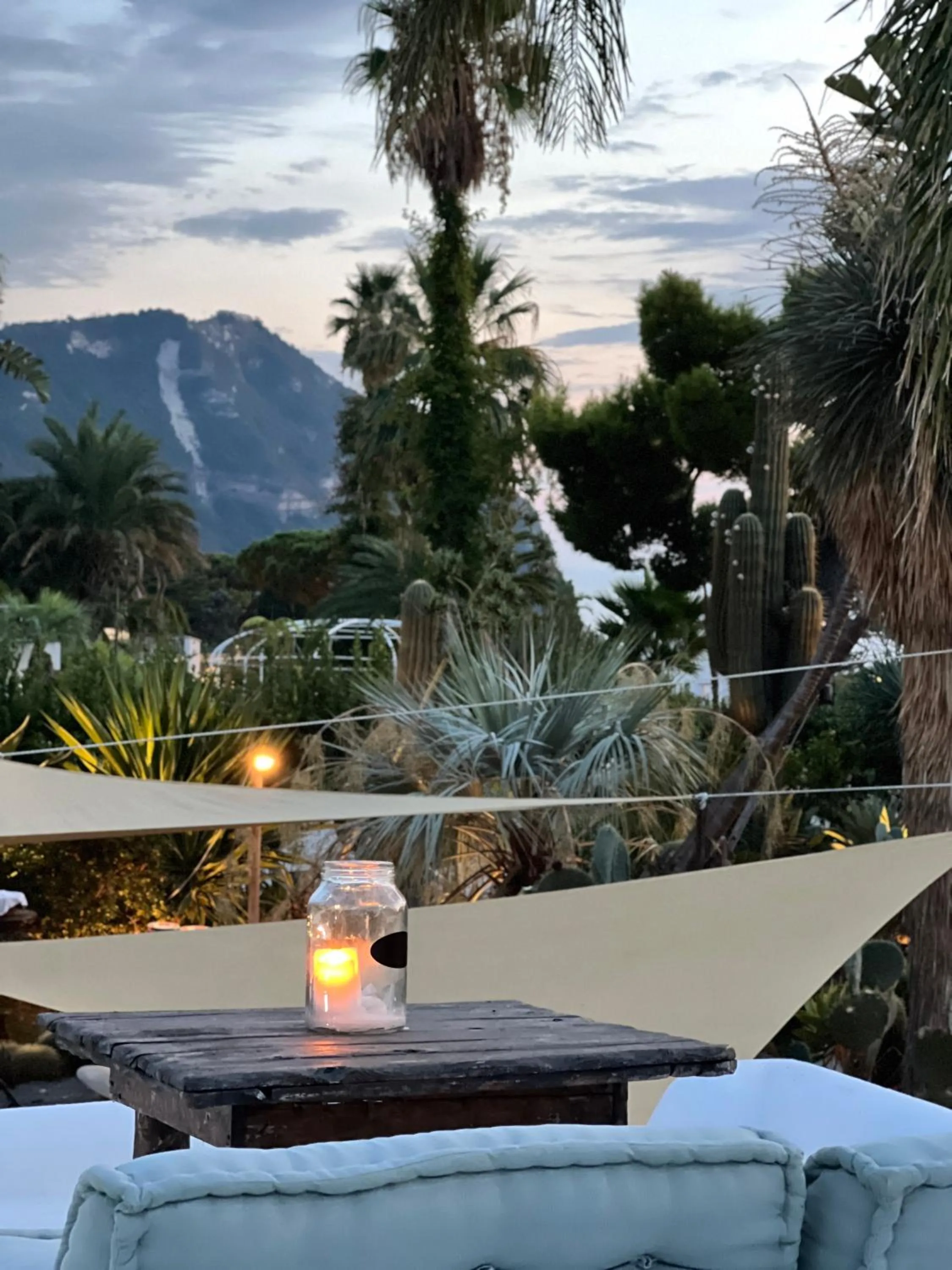 Restaurant/places to eat in Villa Ravino Secret Retreat