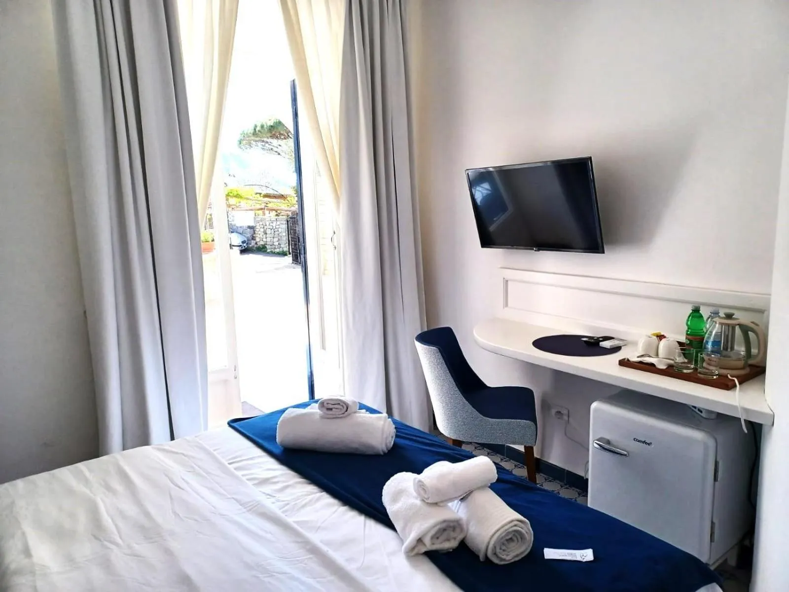 Bed in Villa Ravino Secret Retreat