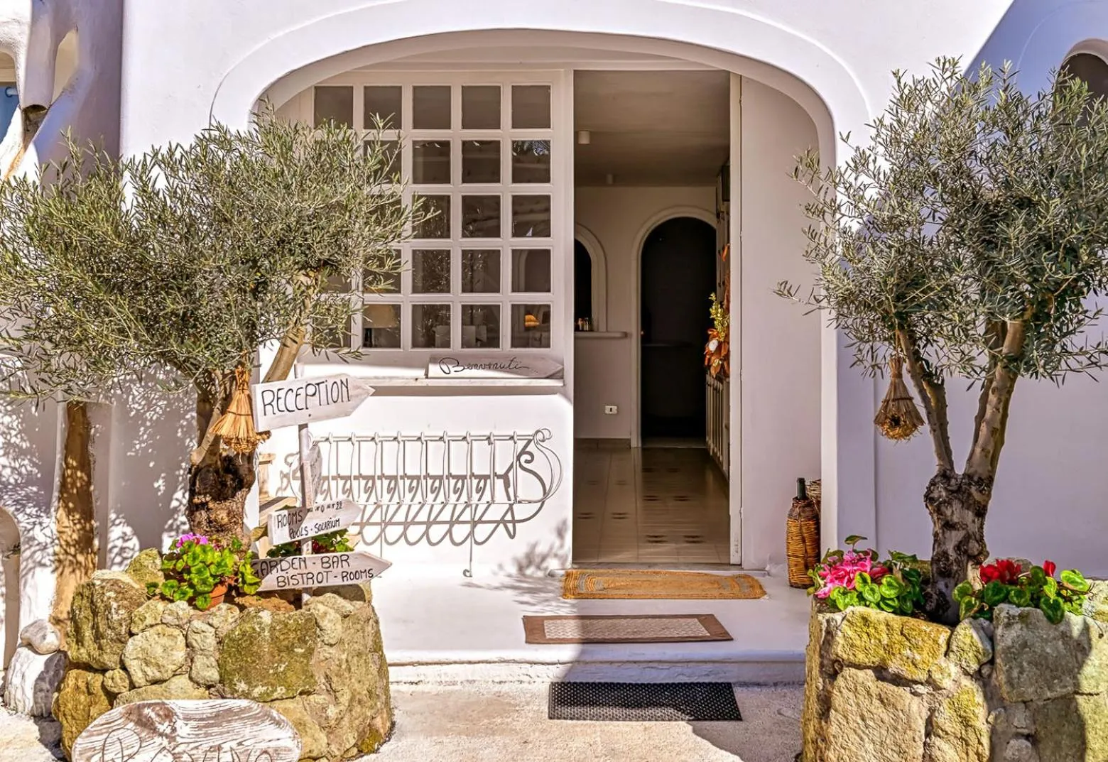 Property building in Villa Ravino Secret Retreat