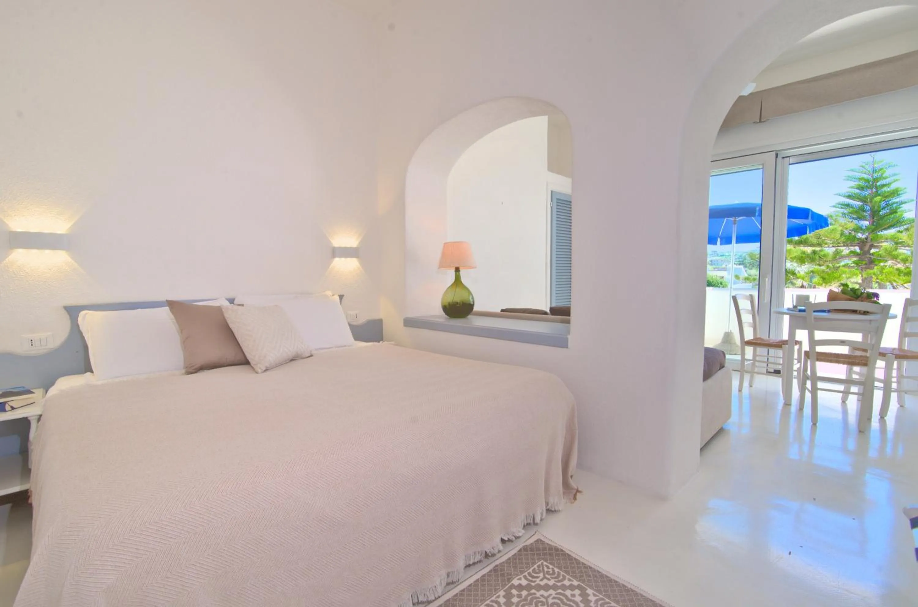 Bed in Villa Ravino Secret Retreat