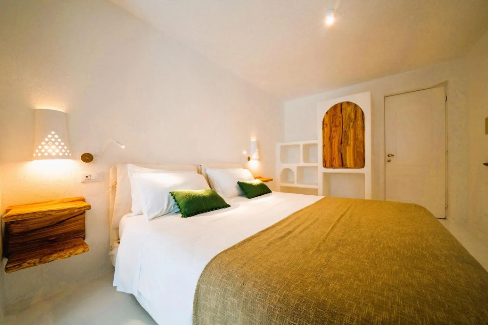 View (from property/room), Bed in Villa Ravino Secret Retreat