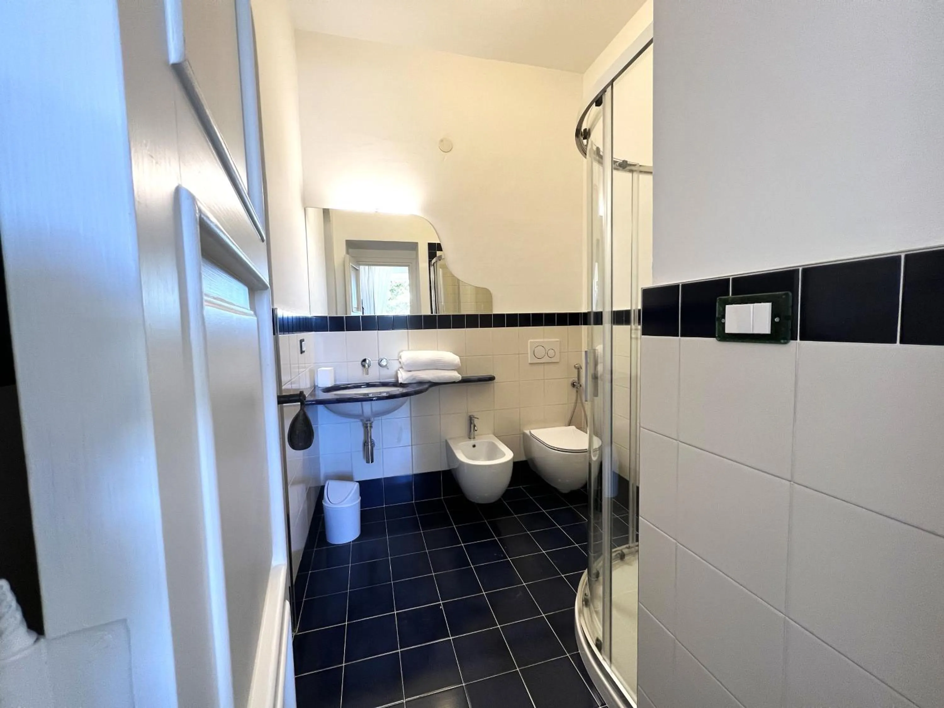 Shower in Villa Ravino Secret Retreat