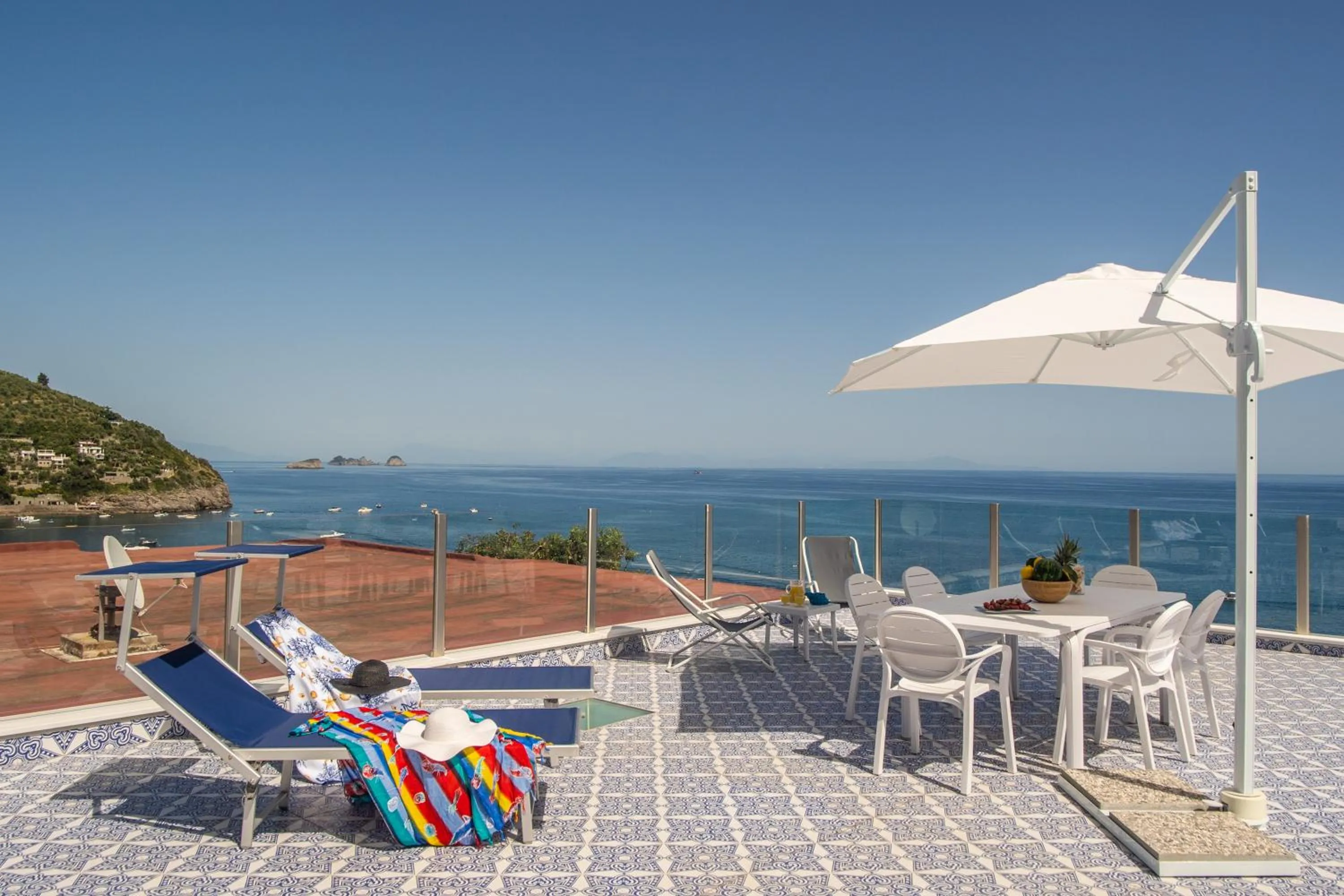 Sea view in RELAIS TRITONE