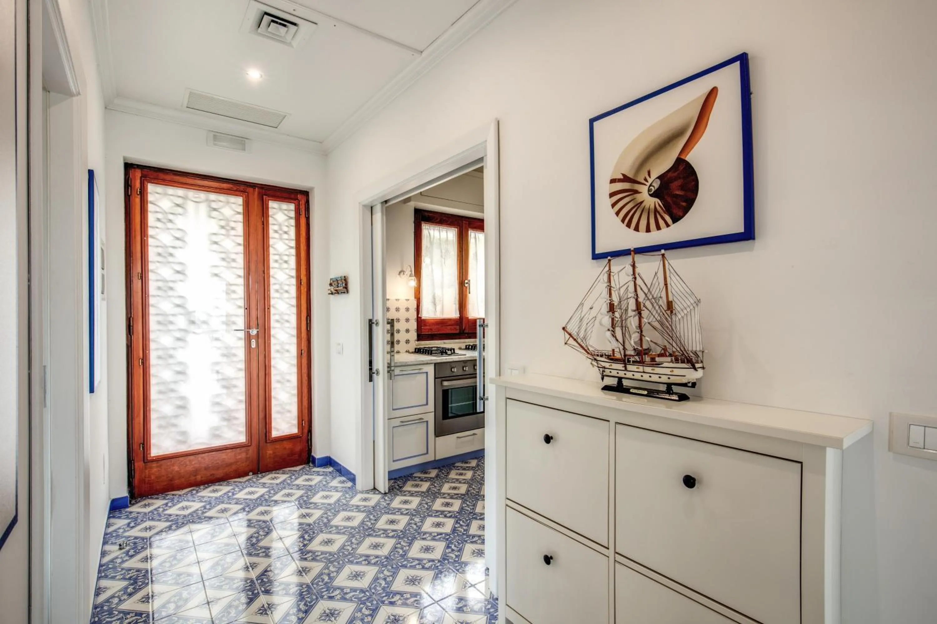 Kitchen or kitchenette in RELAIS TRITONE