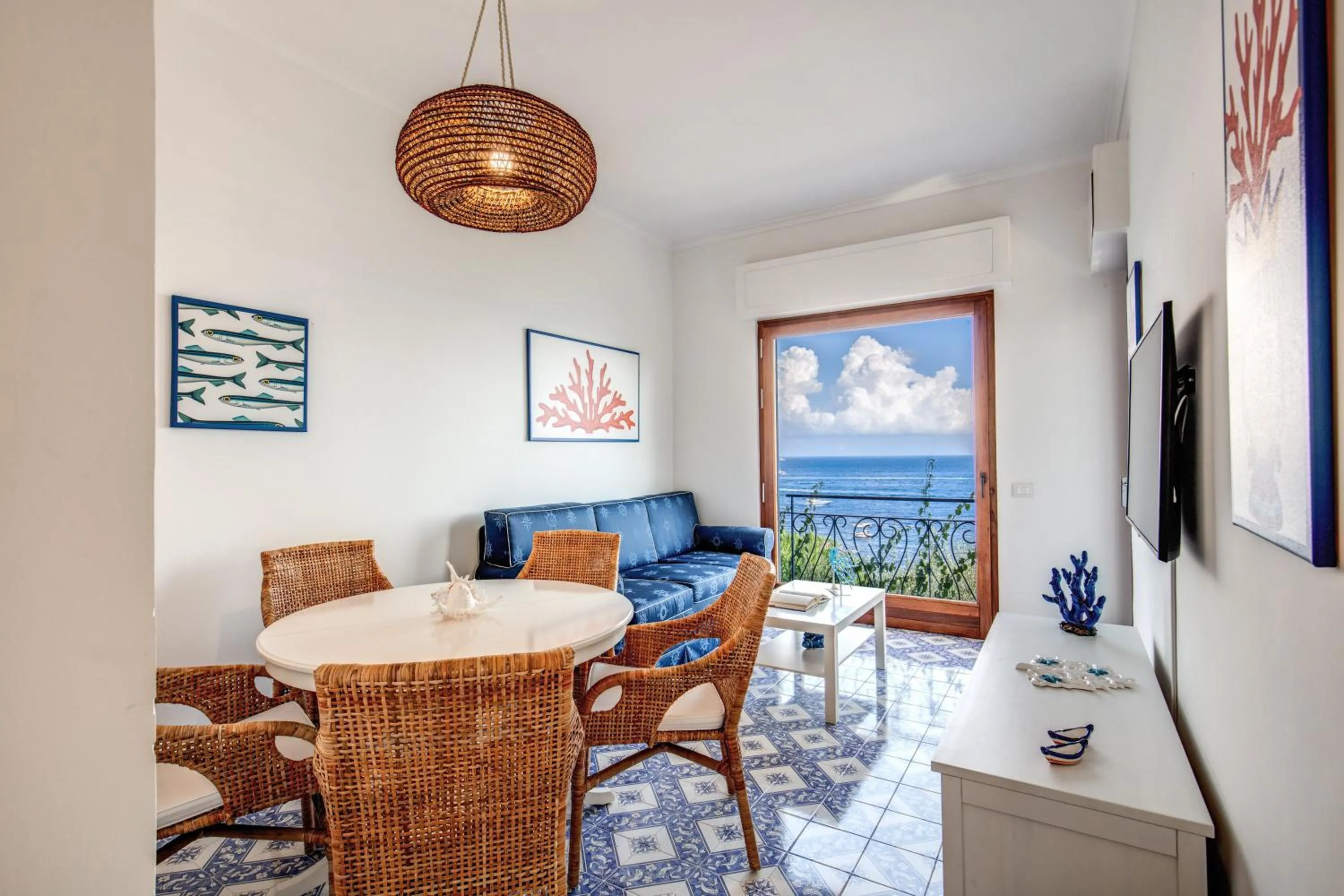 Living room in RELAIS TRITONE