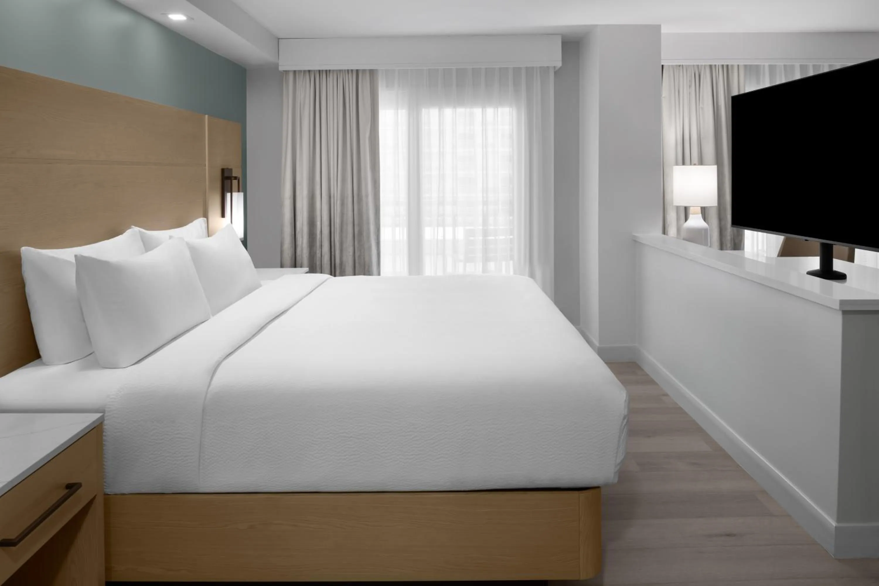 Bed in Residence Inn by Marriott Daytona Beach Oceanfront