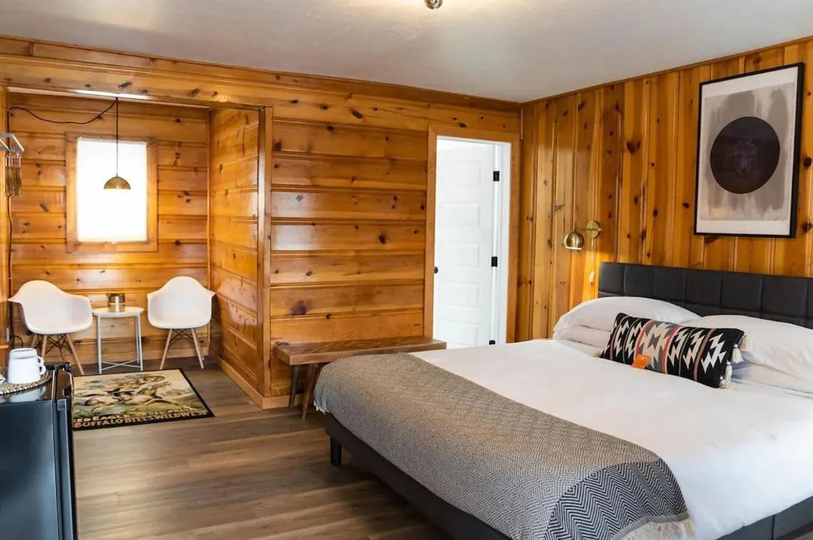 Bedroom, Bed in The Nightingale Motel