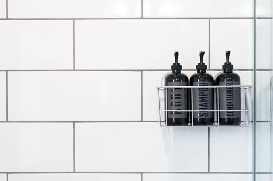 Bathroom in The Nightingale Motel