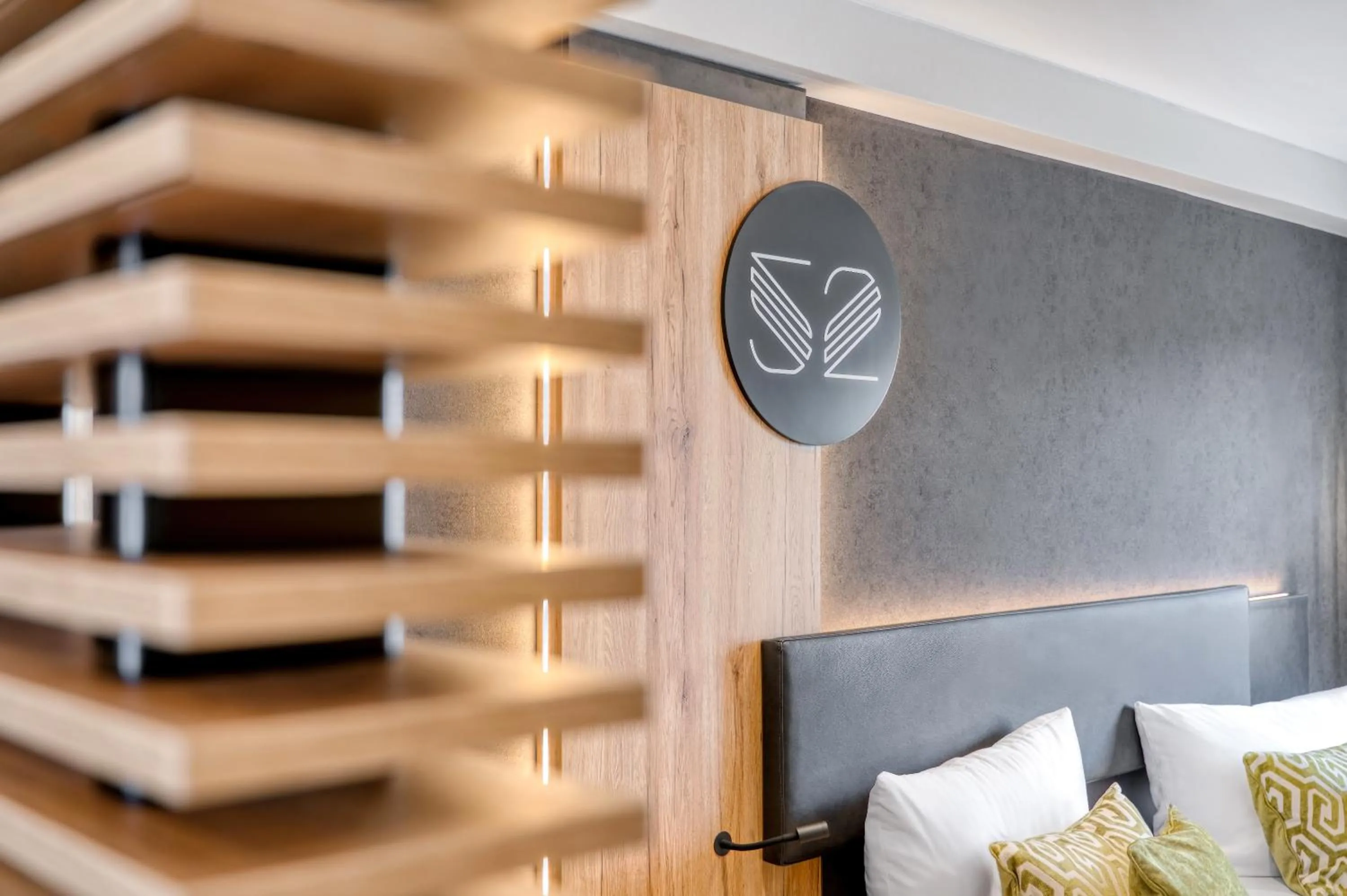 Photo of the whole room, Bed in Hotel Schultheiss Hameln