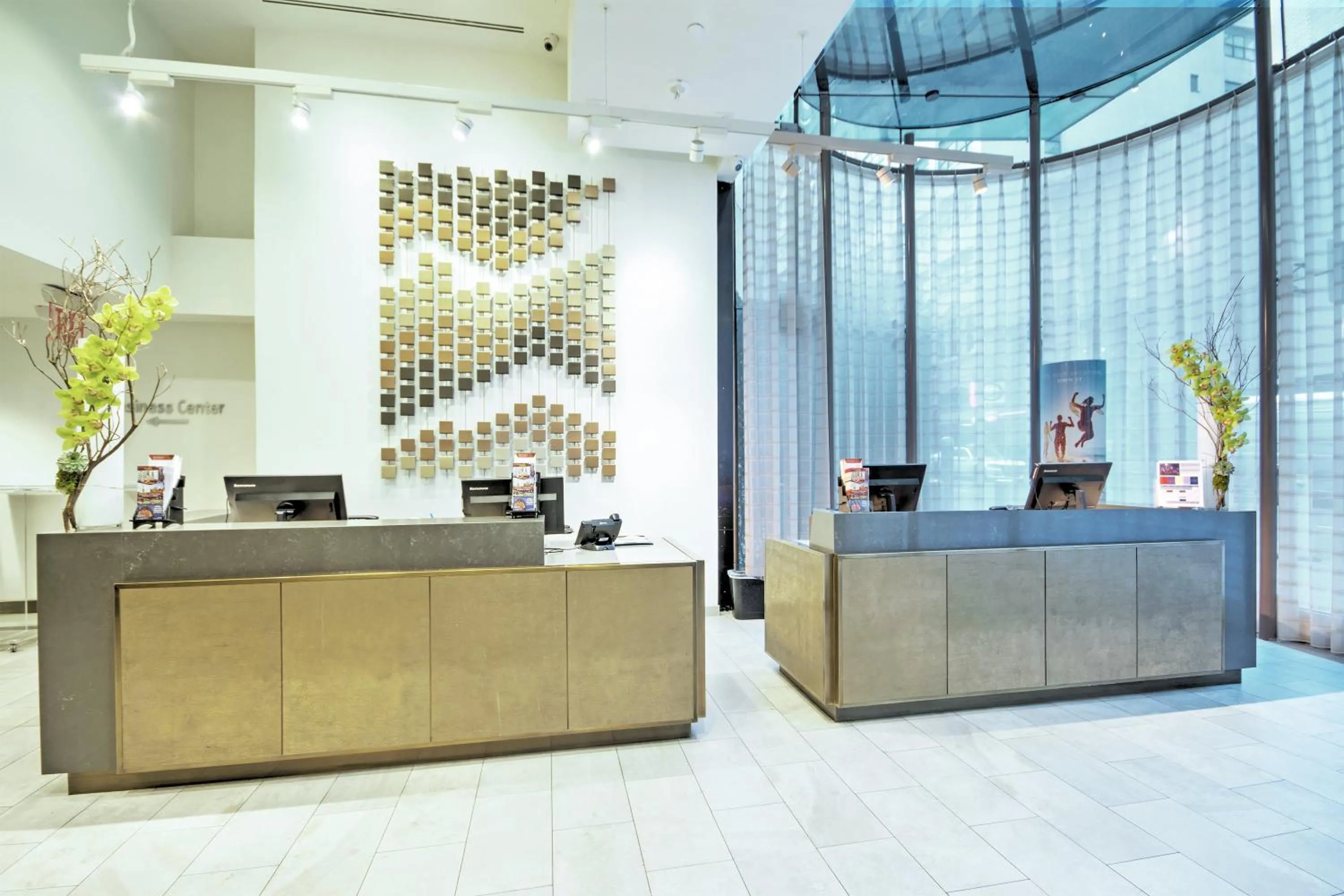 Lobby or reception in Club Wyndham Midtown 45