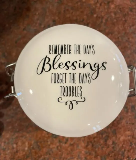 Decorative detail in Grandview House on Hamilton Creek