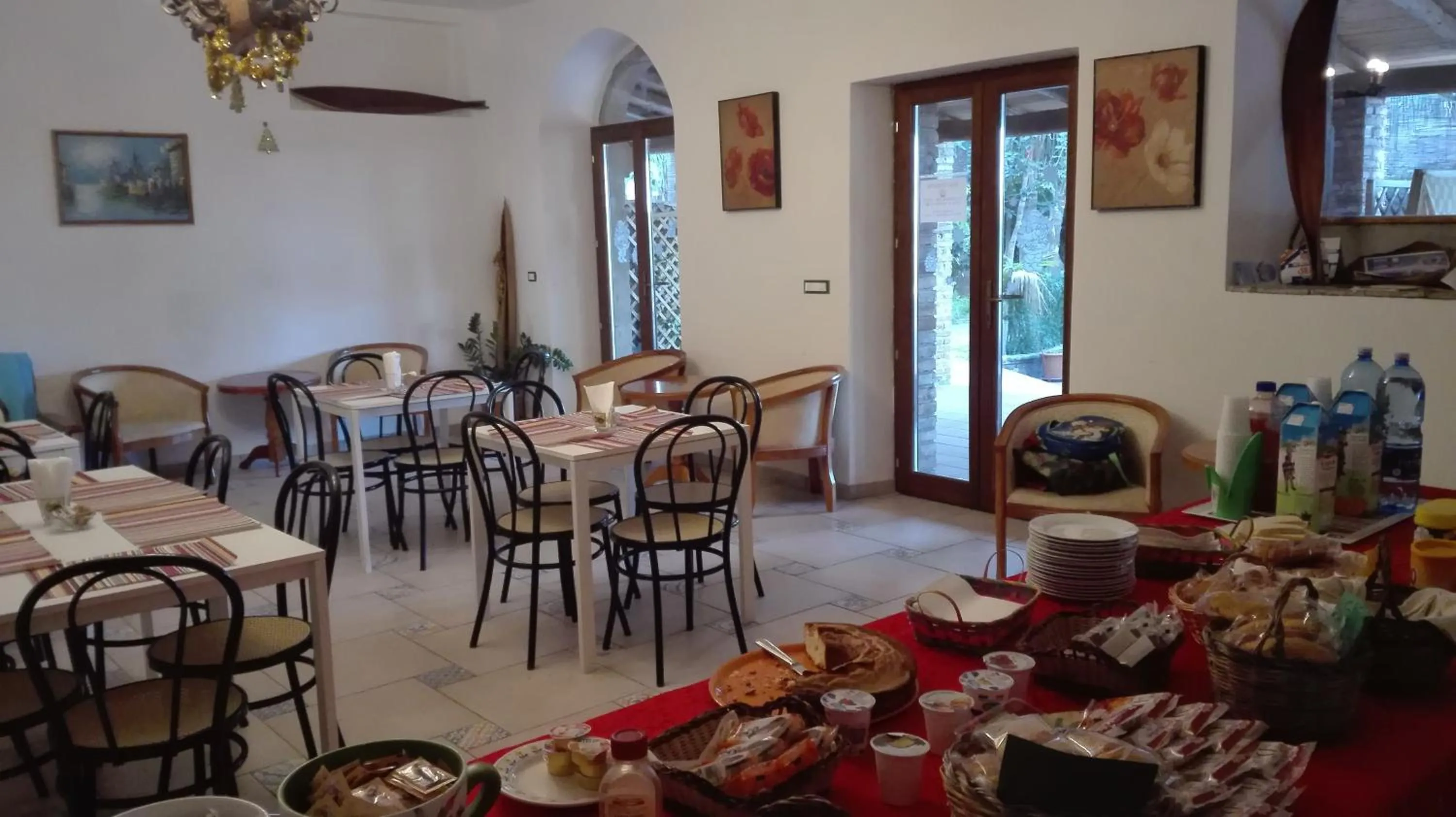 Communal lounge/ TV room in Casantica Turismo Rurale