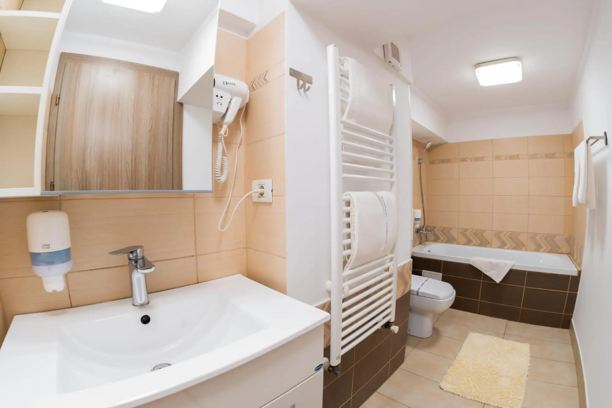 Bathroom in Avenue Parliament Old Town - Avenue Hotels