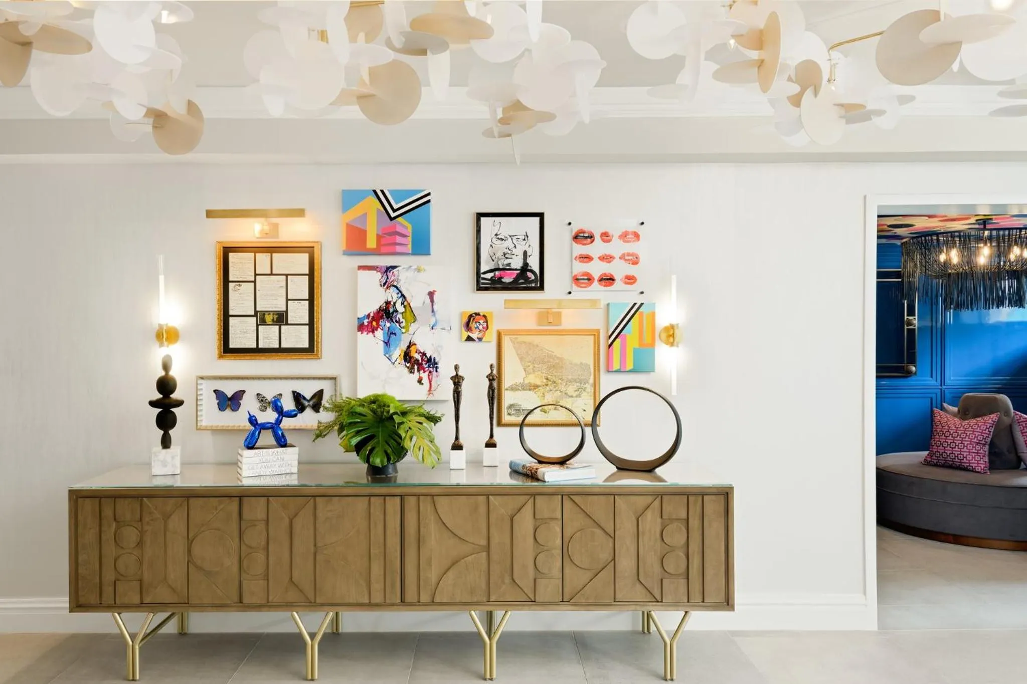 Lobby or reception in Le Parc at Melrose