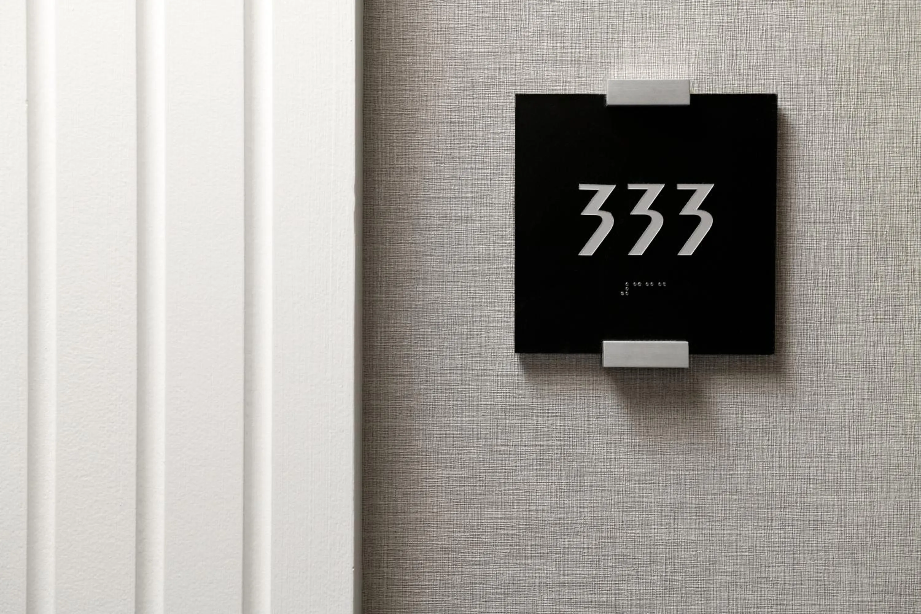 Decorative detail in Le Parc at Melrose