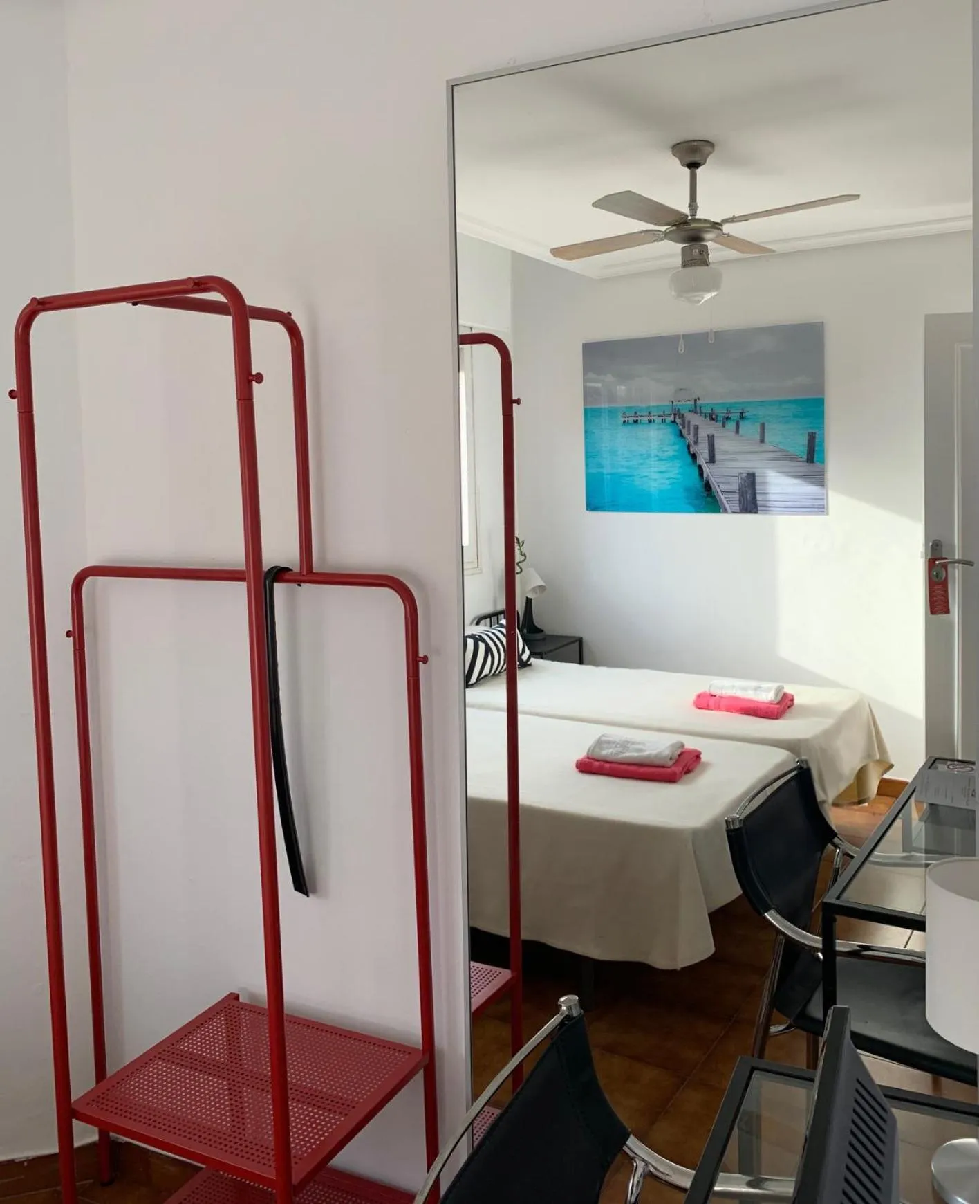 Photo of the whole room in Hotel y Restaurante Puerta de Aranda