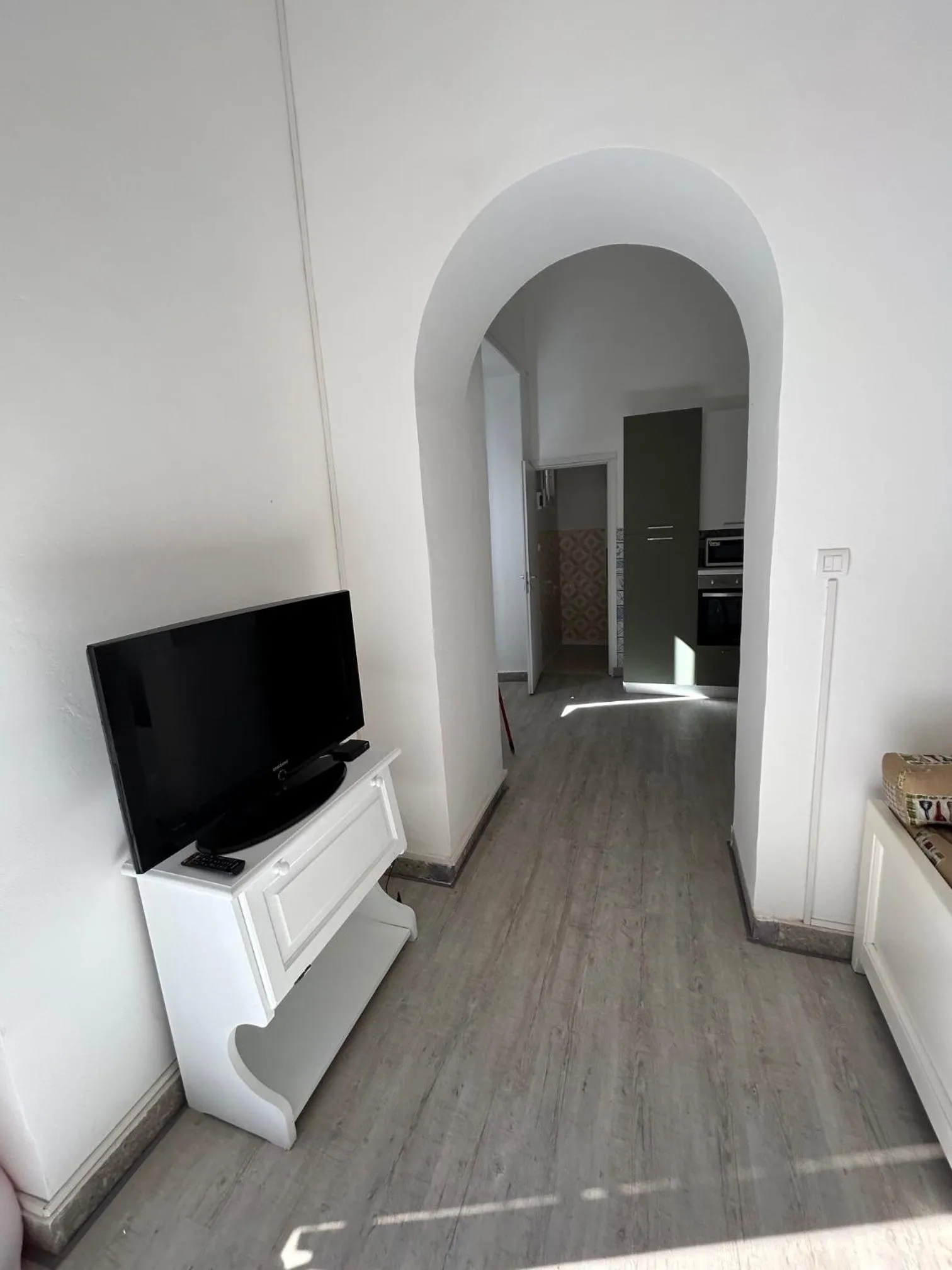 TV and multimedia in Villa Bonaccorso - antica e maestosa villa con piscina ai piedi dell'Etna