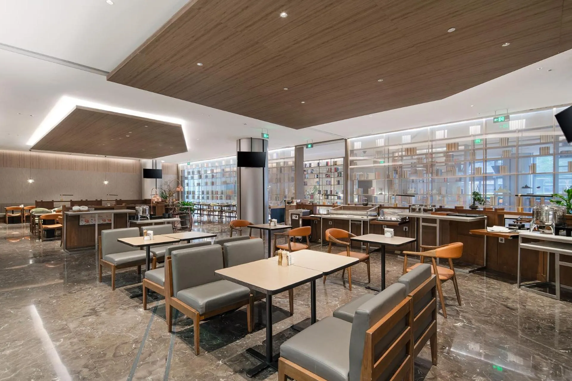 Restaurant/places to eat in Meichen Hotel 2nd Floor Terminal Building Beijing Daxing International Airport