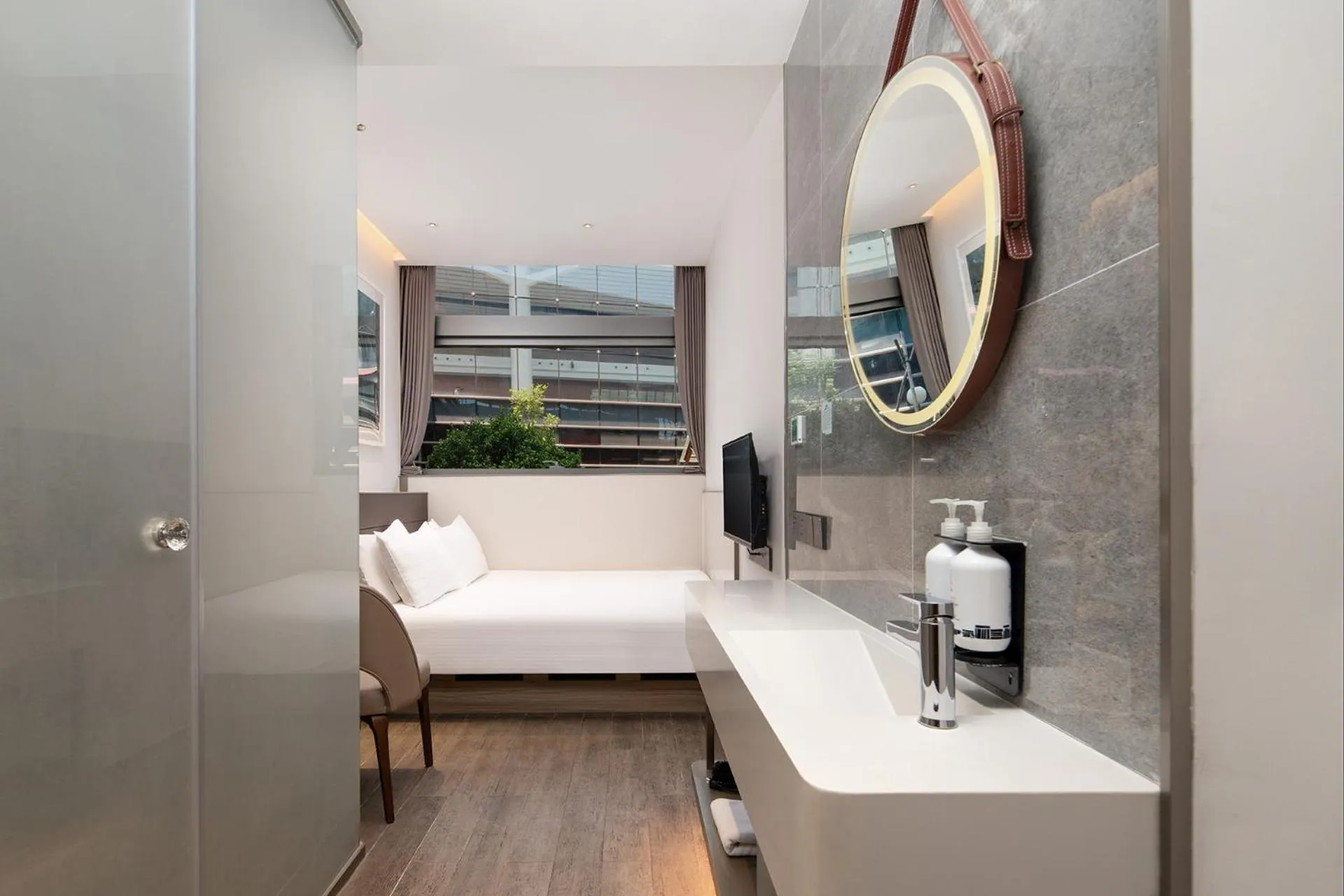 Bedroom, Bed in Meichen Hotel 2nd Floor Terminal Building Beijing Daxing International Airport