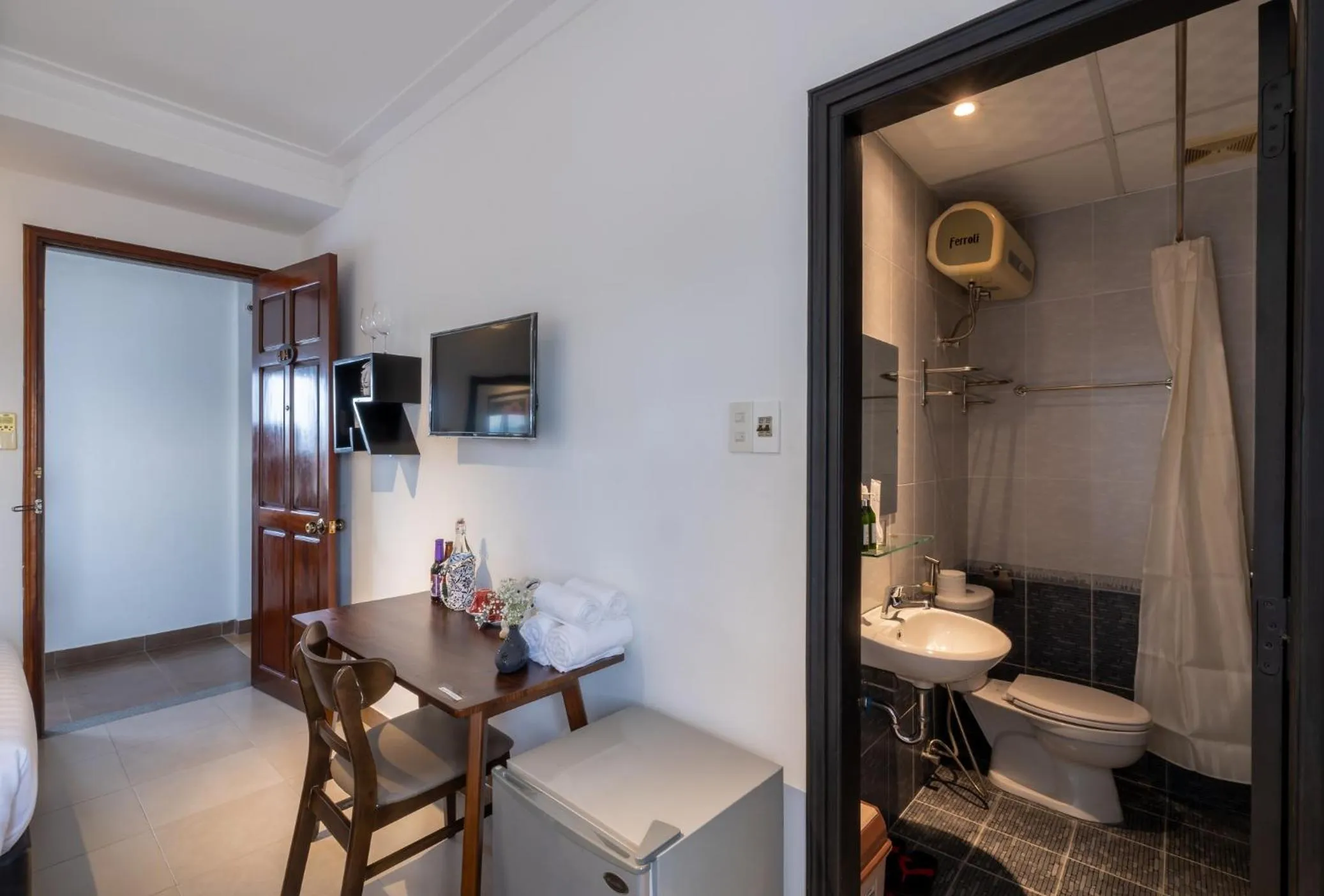 Purple Hue - Charming Riverside