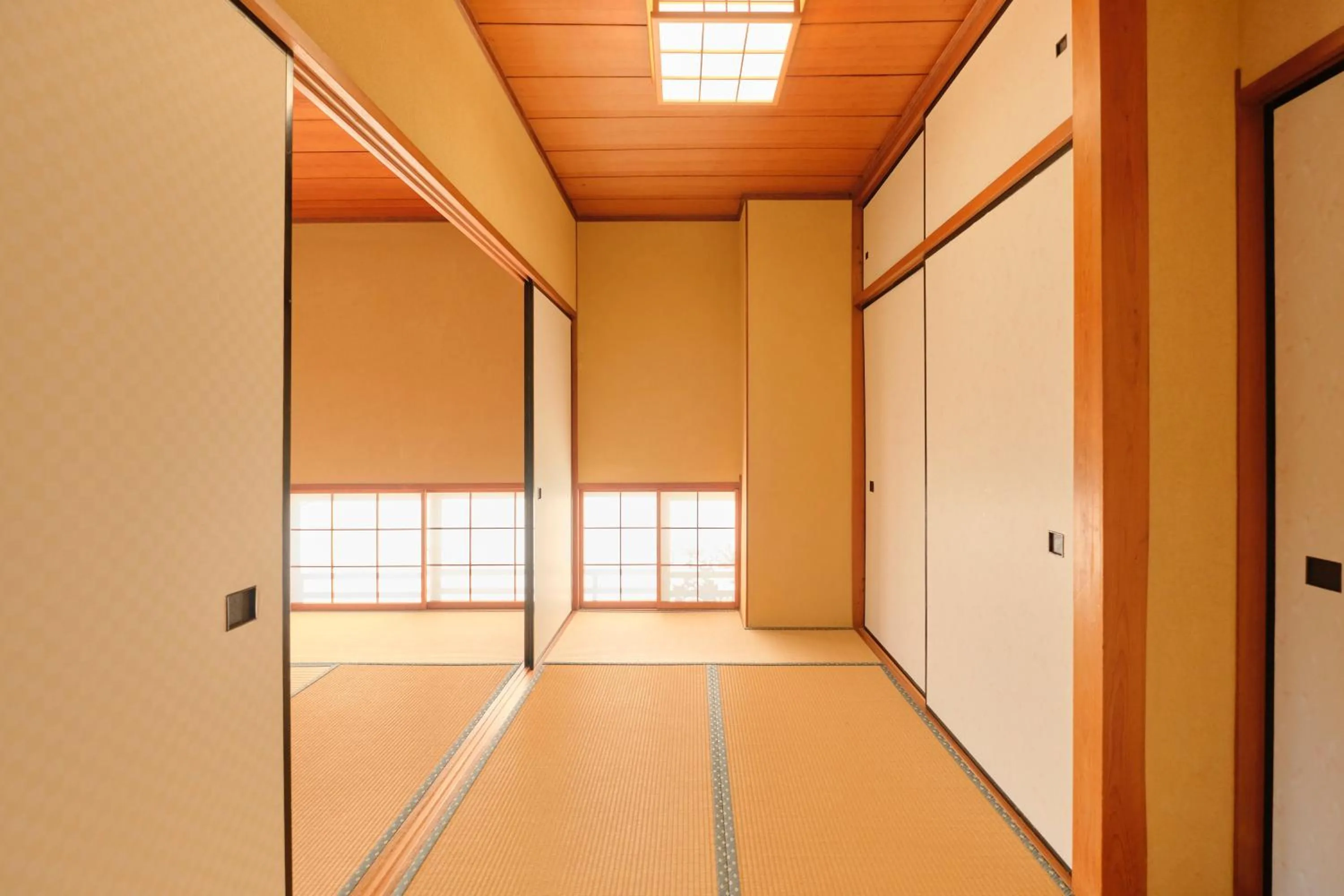 Ryokan -Suikoen- by Tranova