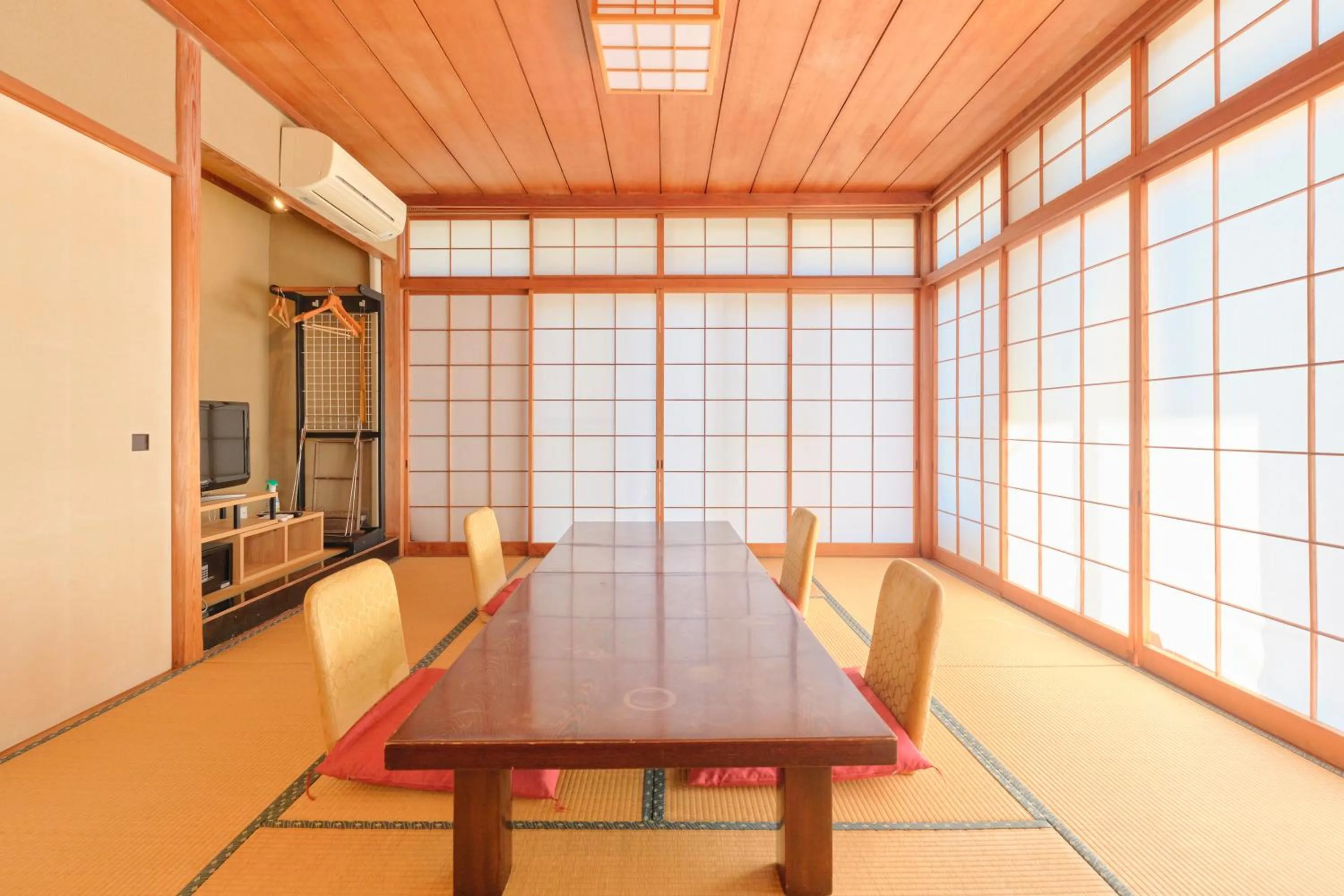 Ryokan -Suikoen- by Tranova