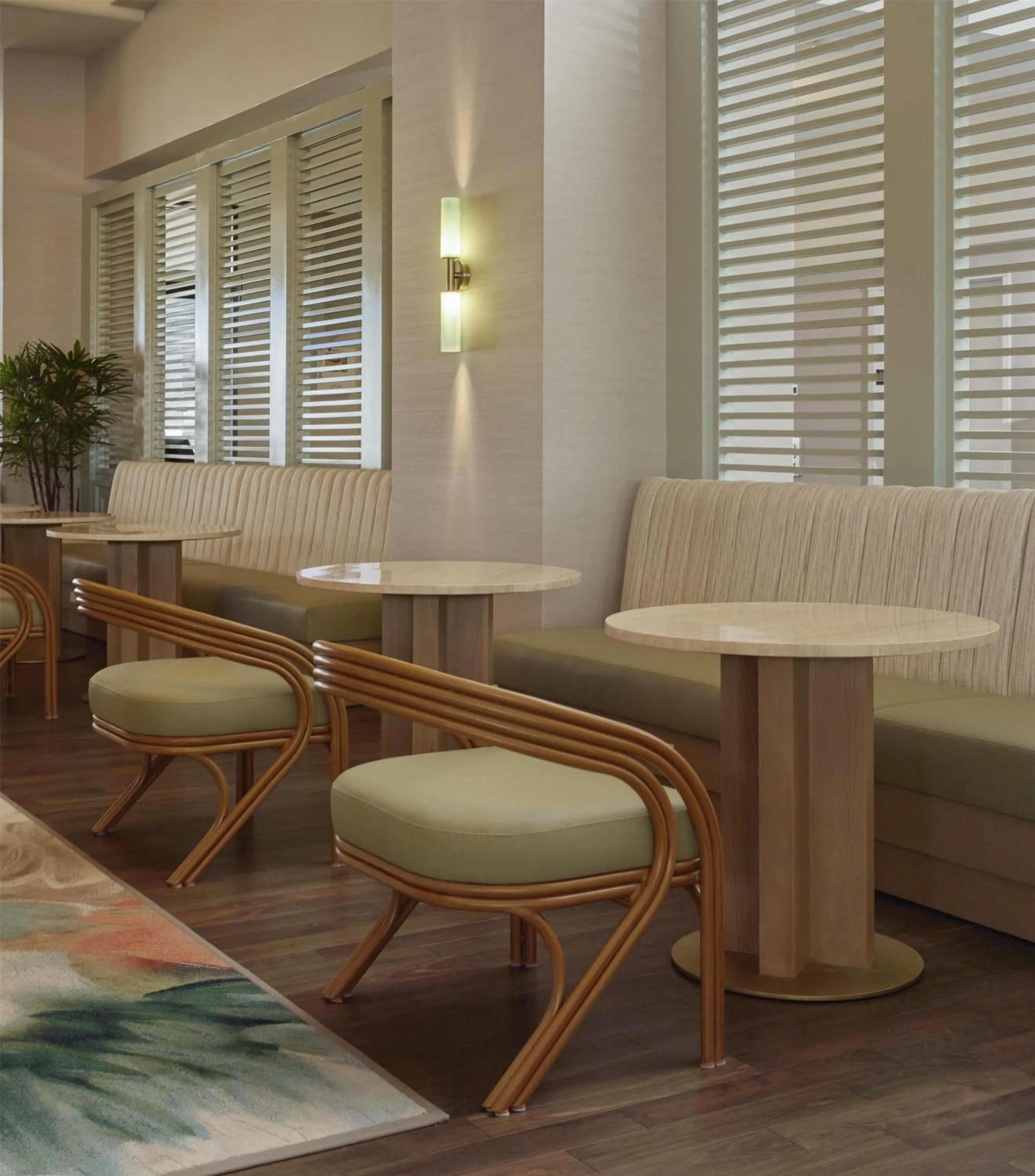 Lobby or reception in Hyatt Centric Delfina Santa Monica